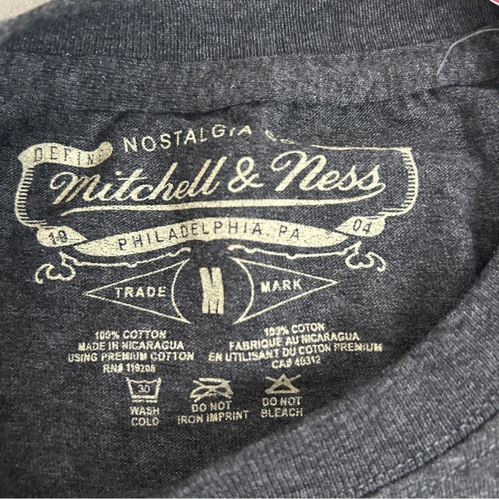 Mitchell & Ness NEW Mitchell & Ness NBA Los Angeles lakers dark gray shirt M Size US M / EU 48-50 / 2 - 8 Thumbnail