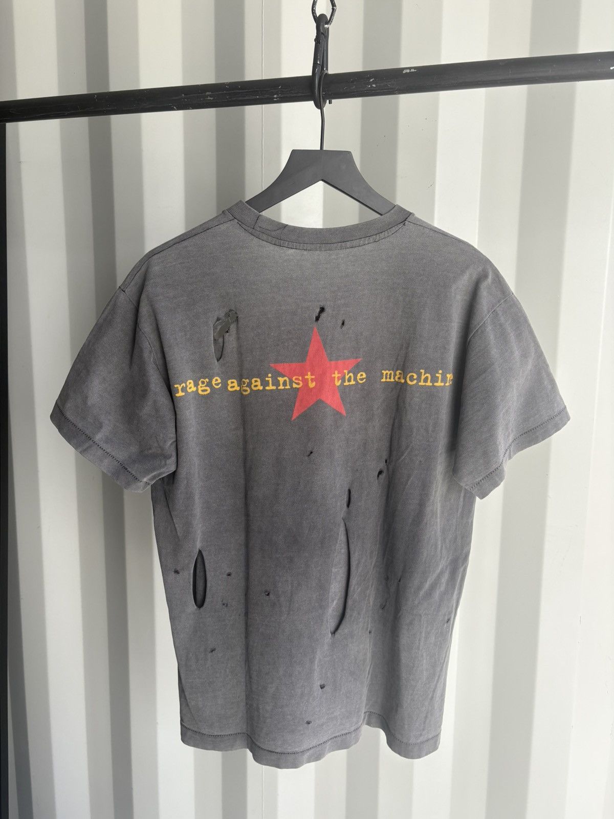 Band Tees Rage Against The Machine Monk Thrashed Faded ERD GRUNGE WCC Size US L / EU 52-54 / 3 - 3 Thumbnail