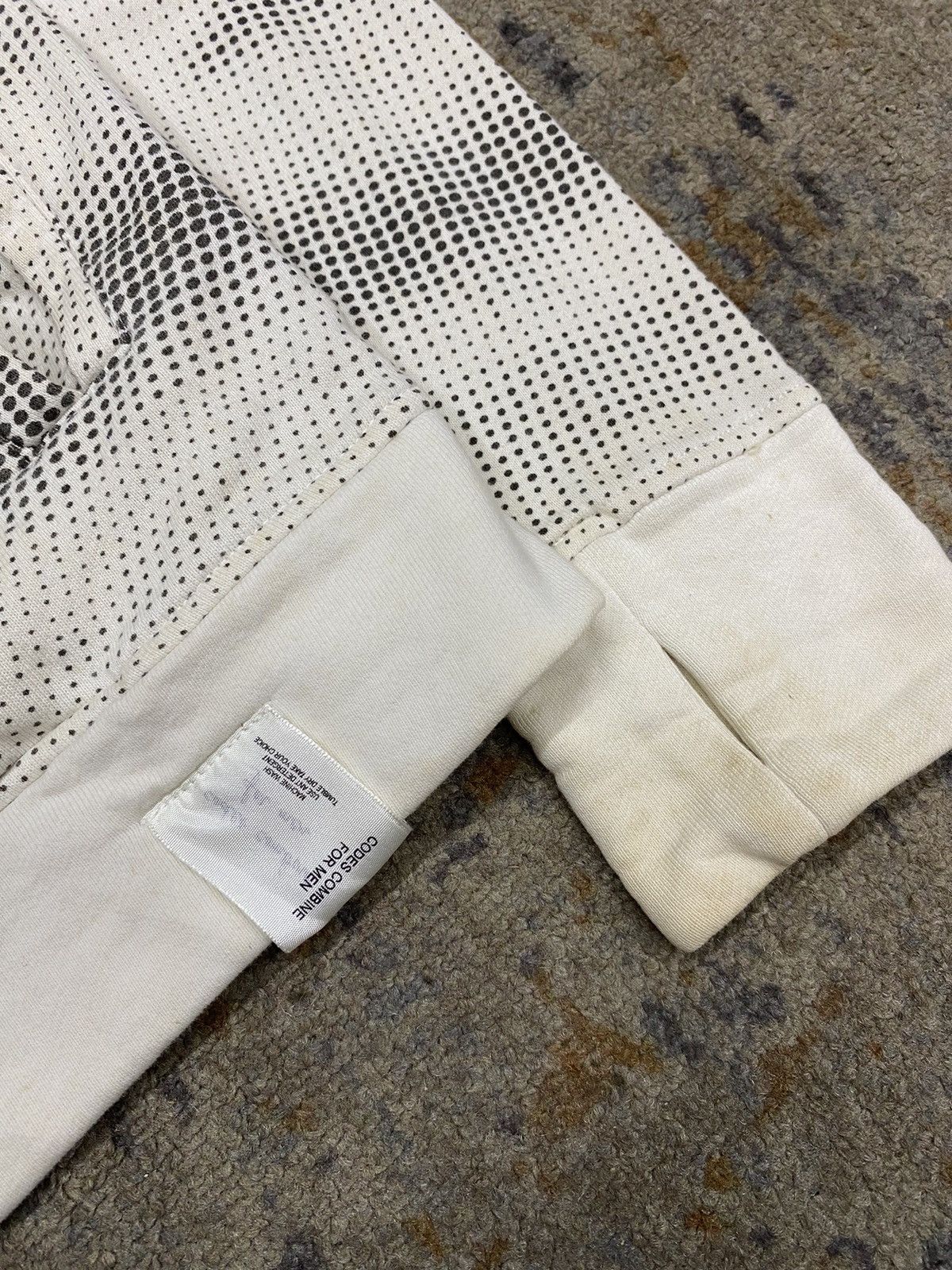 Japanese Brand Hoodie codes combine seditionaries Size US M / EU 48-50 / 2 - 7 Thumbnail