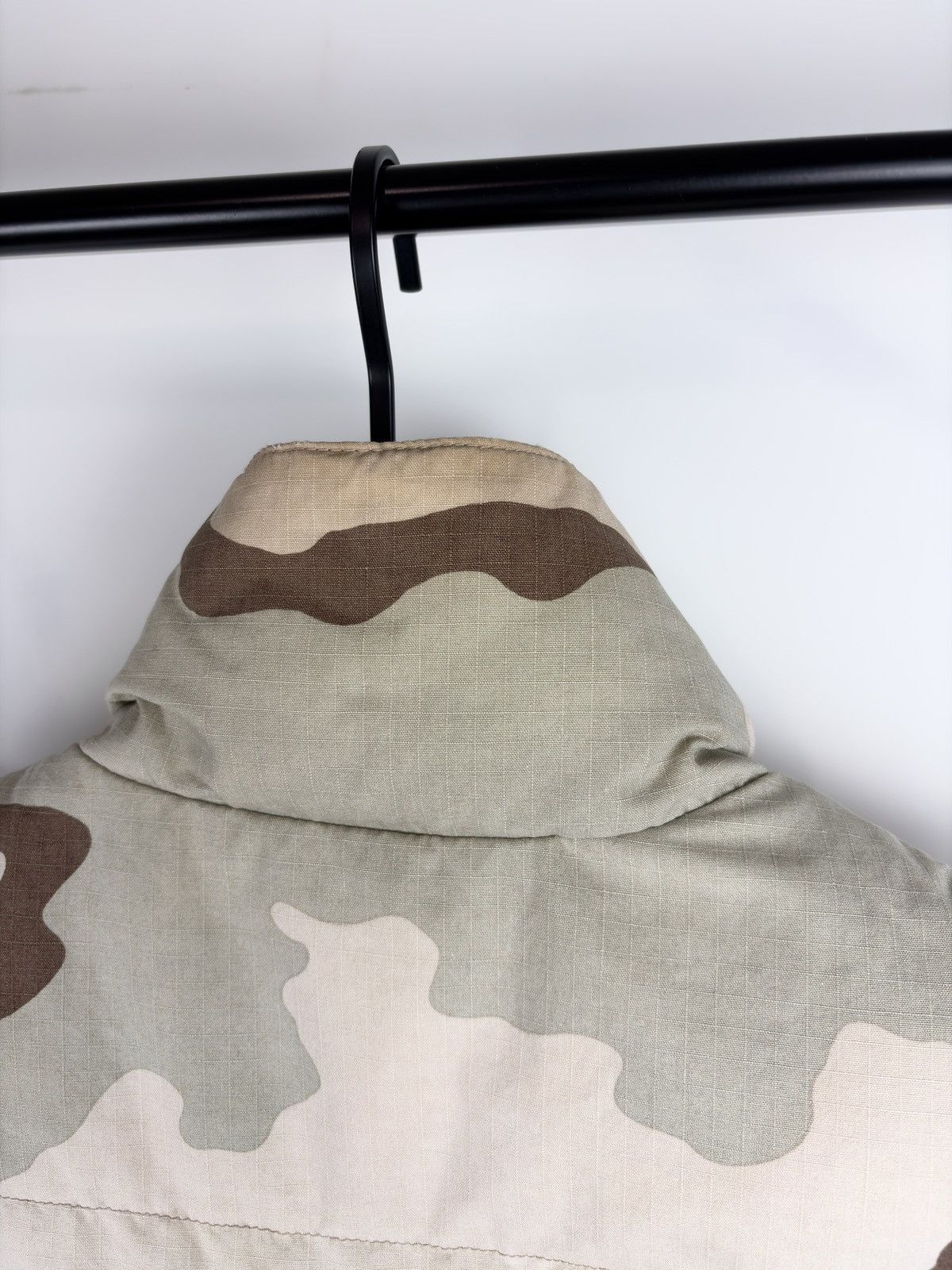Junya Watanabe × Moncler AW06 Junya Watanabe Moncler Patch Camo Down Puffer Vest Size US S / EU 44-46 / 1 - 6 Thumbnail