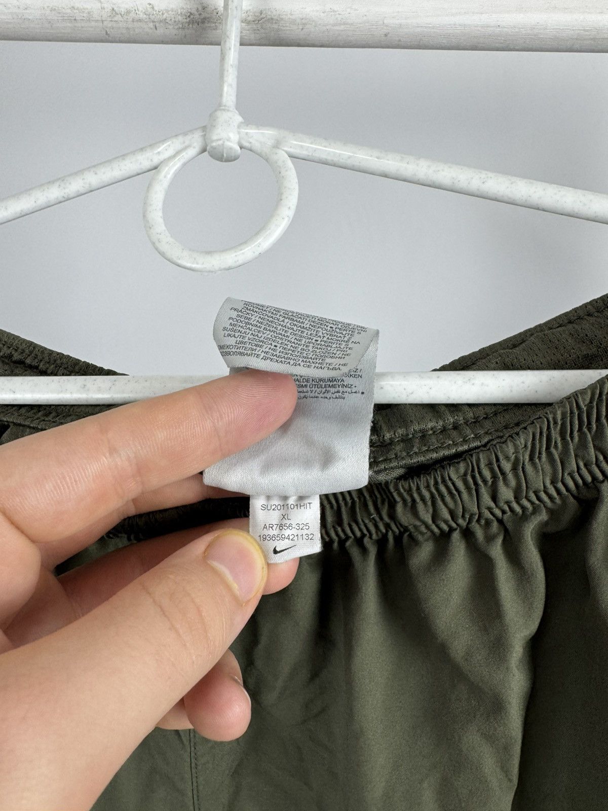 Nike Nike Big Logo Sport Wear Shorts Size US 36 / EU 52 - 5 Thumbnail