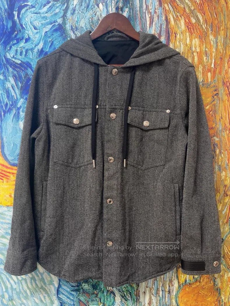 Versace Versace Wool coat top Size M / US 6-8 / IT 42-44 - 1 Thumbnail