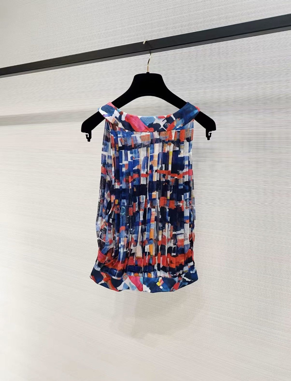 Chanel Chanel Color Block Sleeveless Silk Top J33 Size XXS / US 00 / IT 34 - 2 Thumbnail
