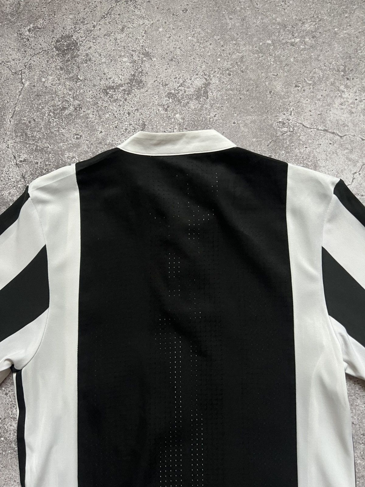 Adidas Adidas Juventus 2017/18 Home Football Shirt Jersey Adizero Size US S / EU 44-46 / 1 - 16 Thumbnail