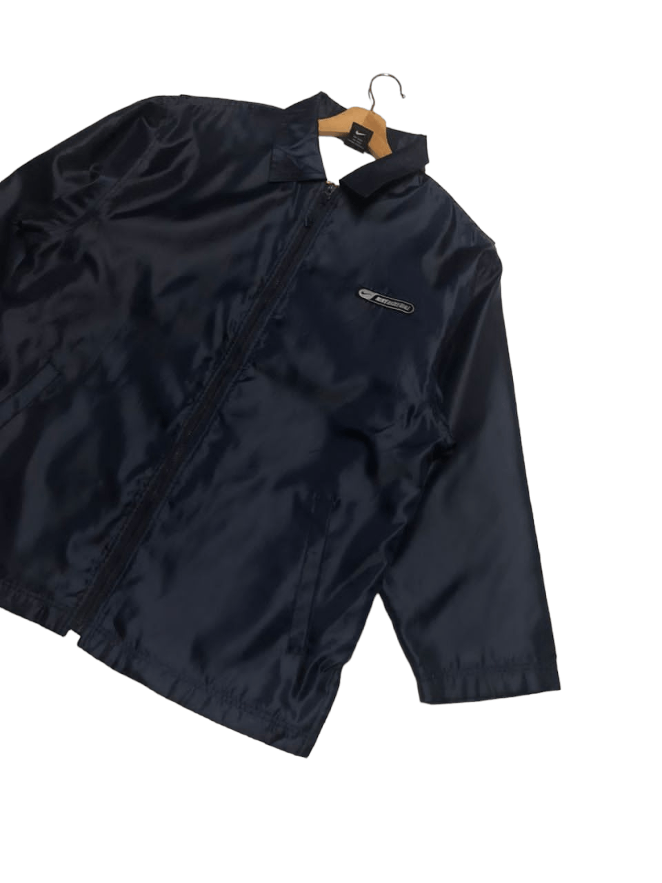 Nike Vintage Nike Basketball Windbreaker Jacket Size US L / EU 52-54 / 3 - 7 Thumbnail