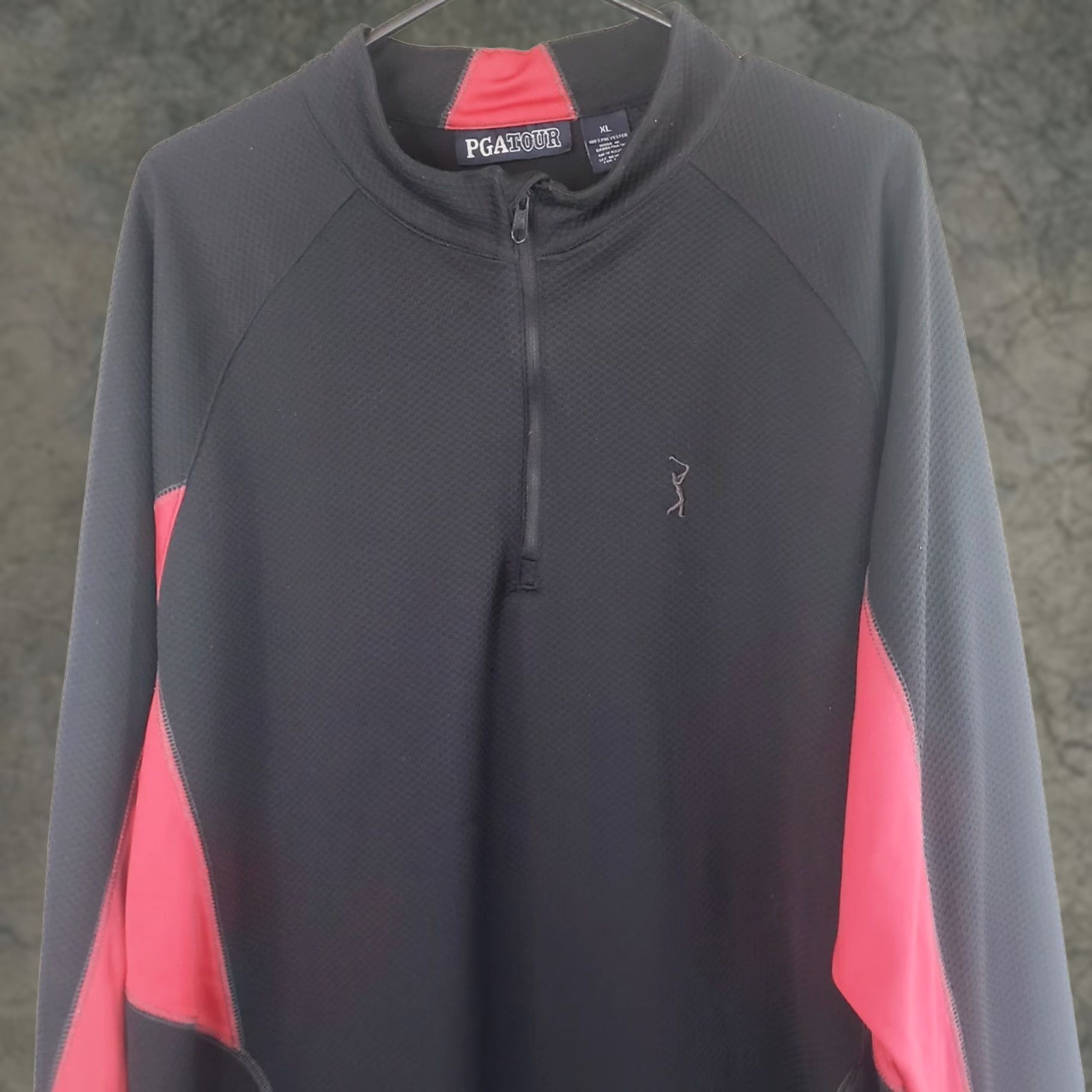 PGA Tour PGA TOUR Jacket Black with Red Trim XL Men's Polyester Full Zip Pockets Long Sleeve Size US XL / EU 56 / 4 - 1 Thumbnail
