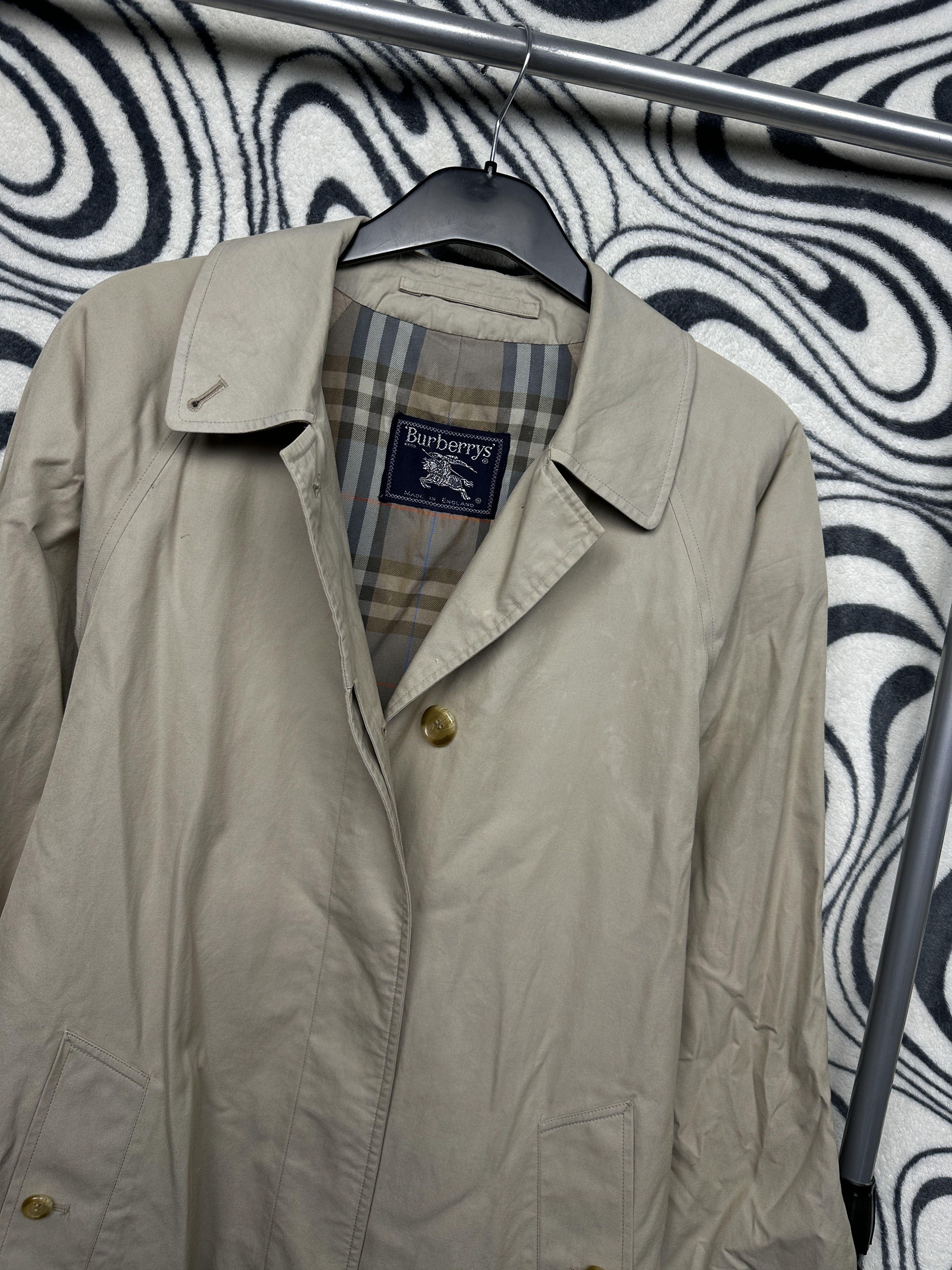 Burberry Burberrys London Vintage Womens Trench Coat Jacket Size M / US 6-8 / IT 42-44 - 2 Thumbnail