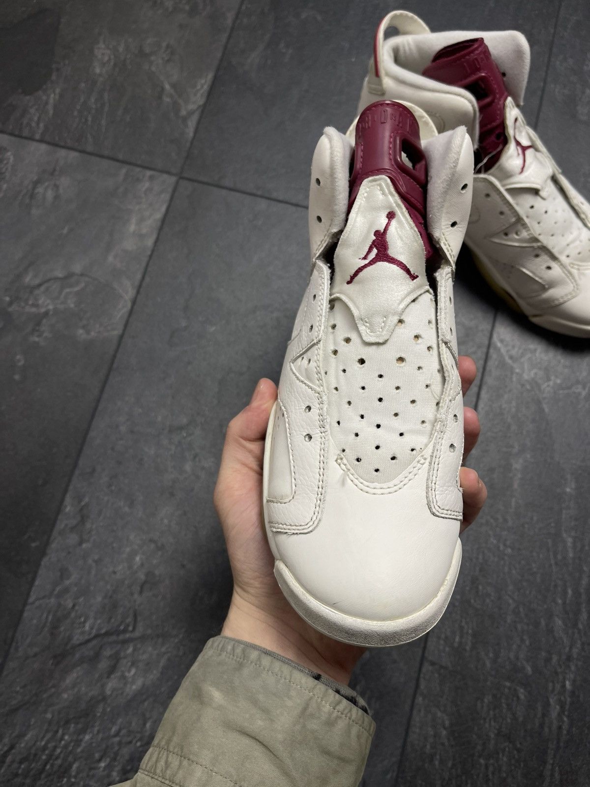 Jordan Brand × Streetwear × Vintage Vintage Nike Air Jordan 6 Retro Maroon Size US 5.5 / EU 38 - 5 Thumbnail