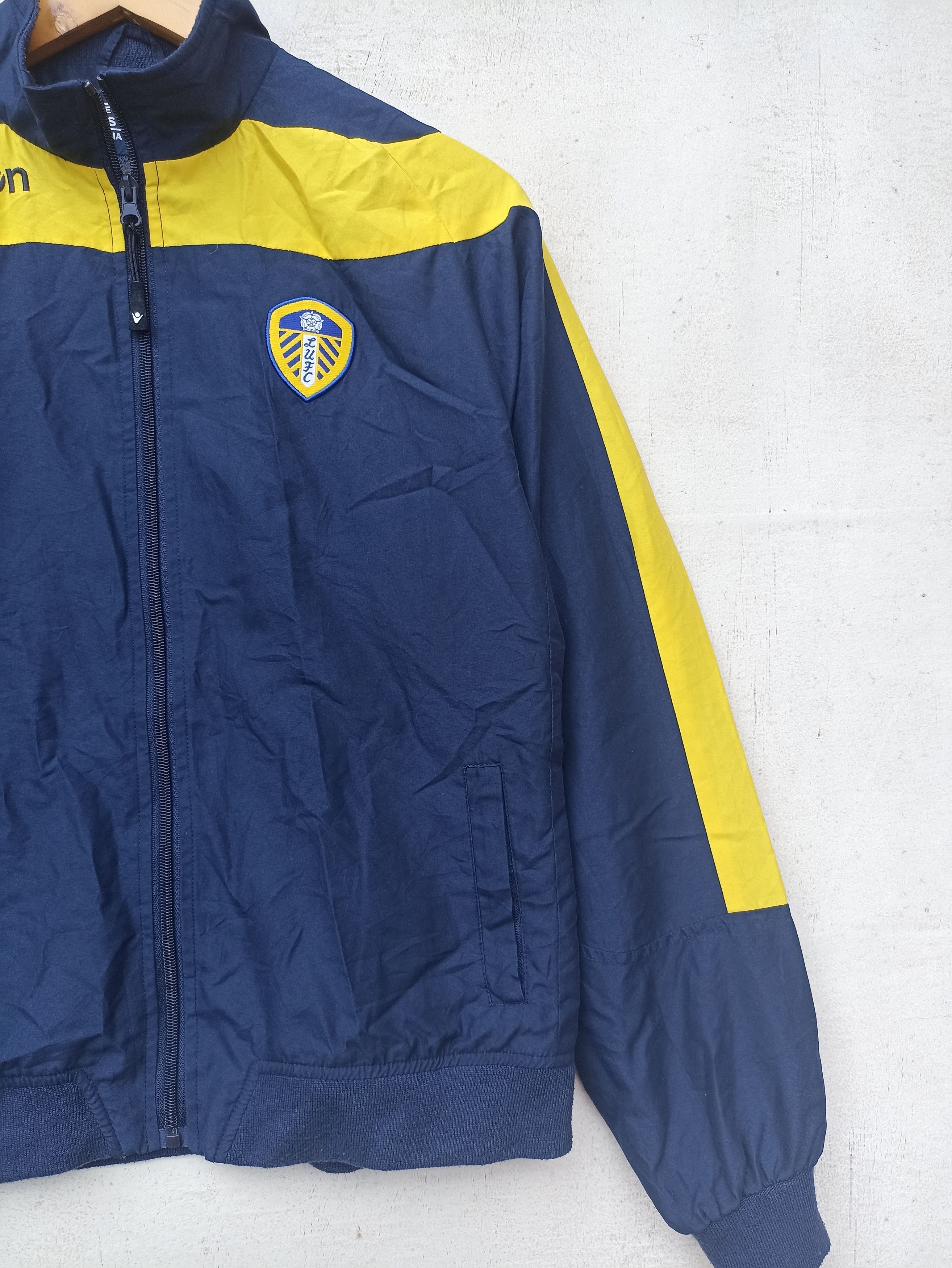 Macron 2012 Leeds United Jacket zipper Macron sweater Size US S / EU 44-46 / 1 - 3 Thumbnail