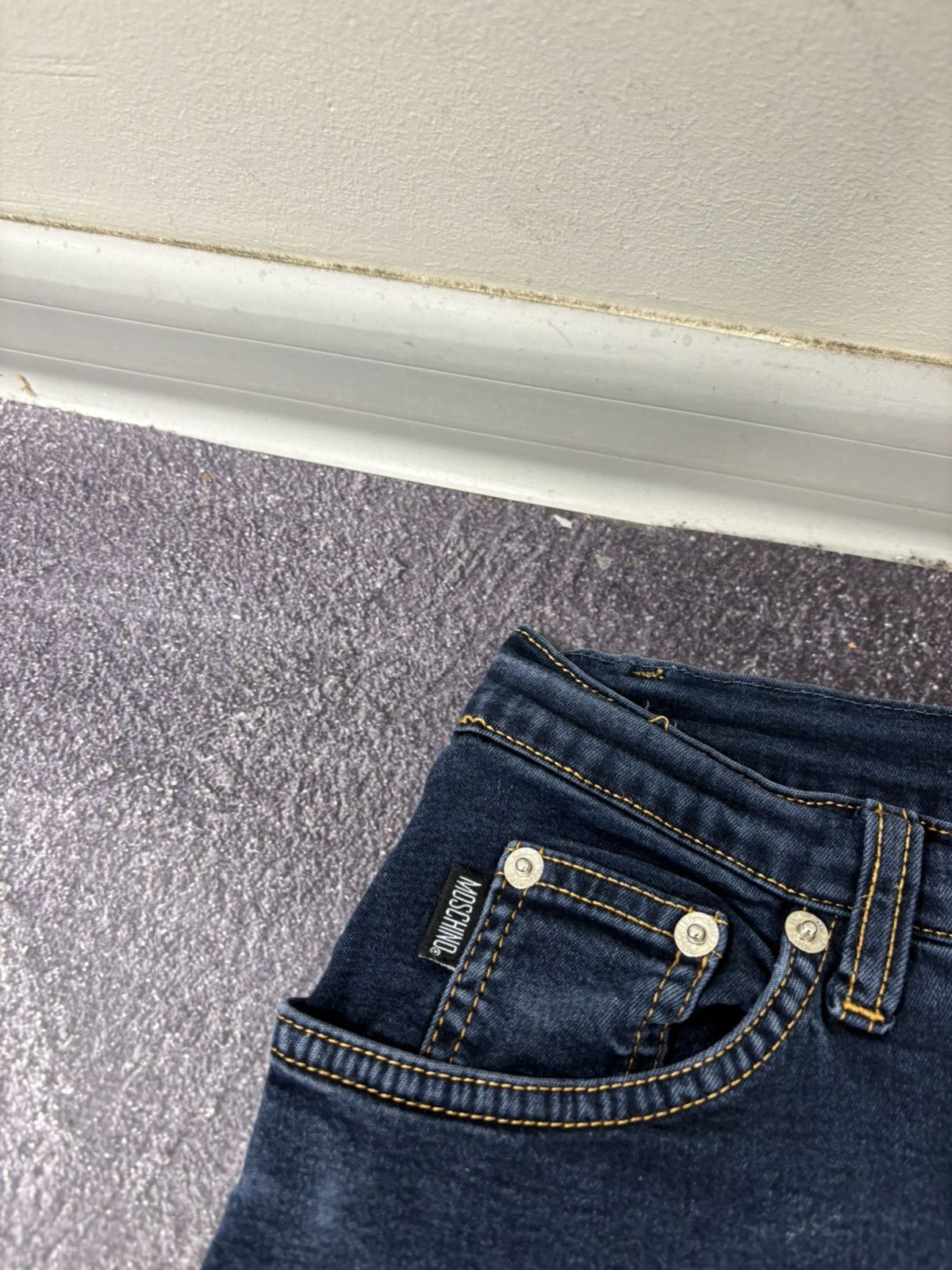 Moschino Vintage Moschino Women’s Hippie Logo Luxury Blue Denim Jeans Size 27" / US 4 / IT 40 - 9 Thumbnail