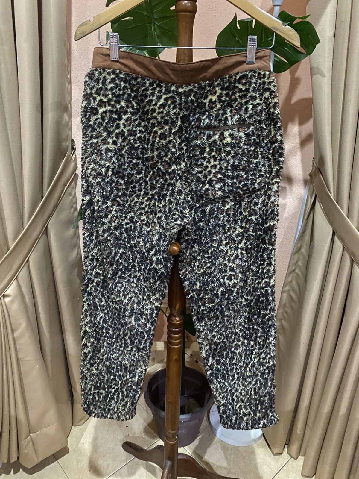 Johnbull Johnbull Fuzzy Animal Print Fleece Pants with Built-in Belt Size US 28 / EU 44 - 10 Thumbnail