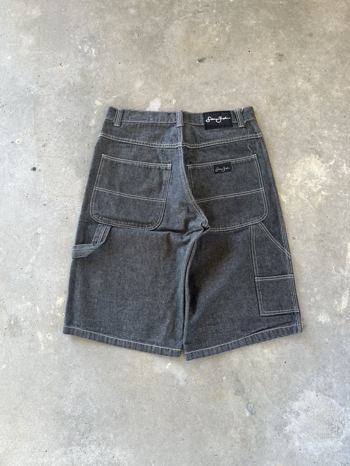 Sean John × Vintage Vintage Y2K Sean John Baggy Cyber Tech Shorts Size US 34 / EU 50 - 1 Thumbnail