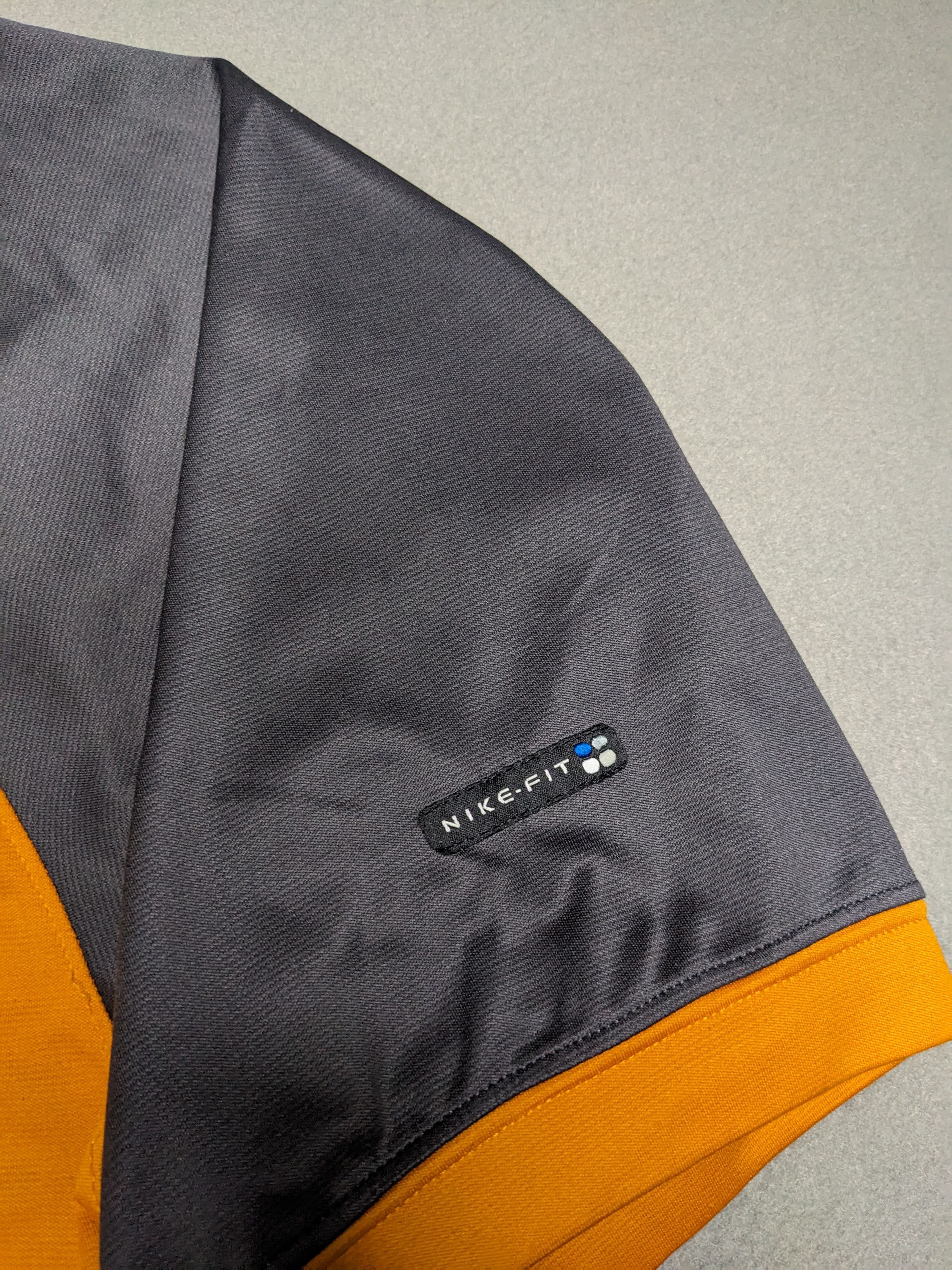 Nike ACG VTG Nike ACG Polo Shirt Jersey Large Made USA Gorpcore Y2K Size US L / EU 52-54 / 3 - 4 Thumbnail