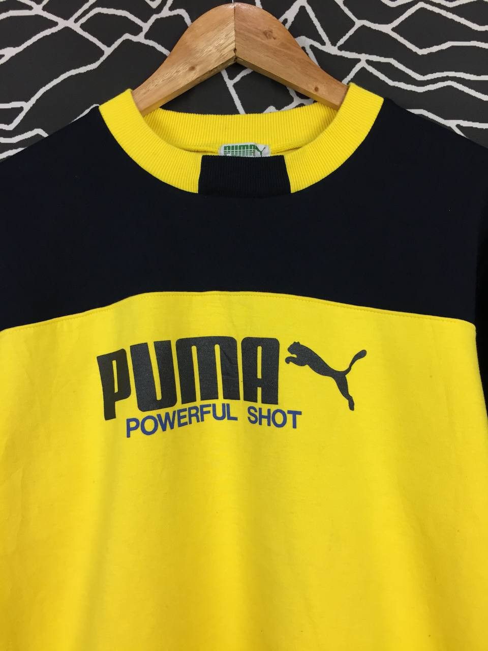 Puma × Vintage Vtg Puma Powerful Shot Cut & Sewn Sweatshirt Size 160 Size US S / EU 44-46 / 1 - 3 Thumbnail