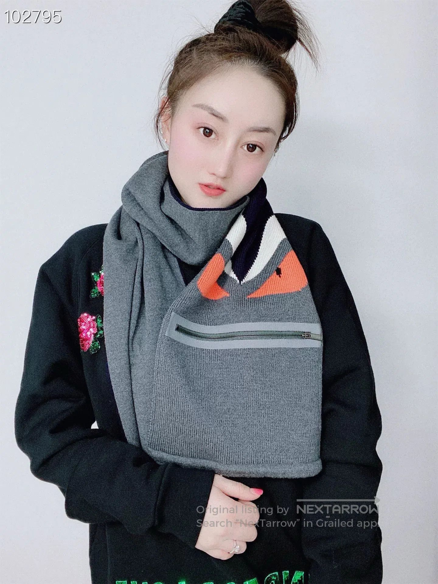 Fendi Fendi Wool Scarf Little Monster Color Block. Size ONE SIZE - 4 Thumbnail