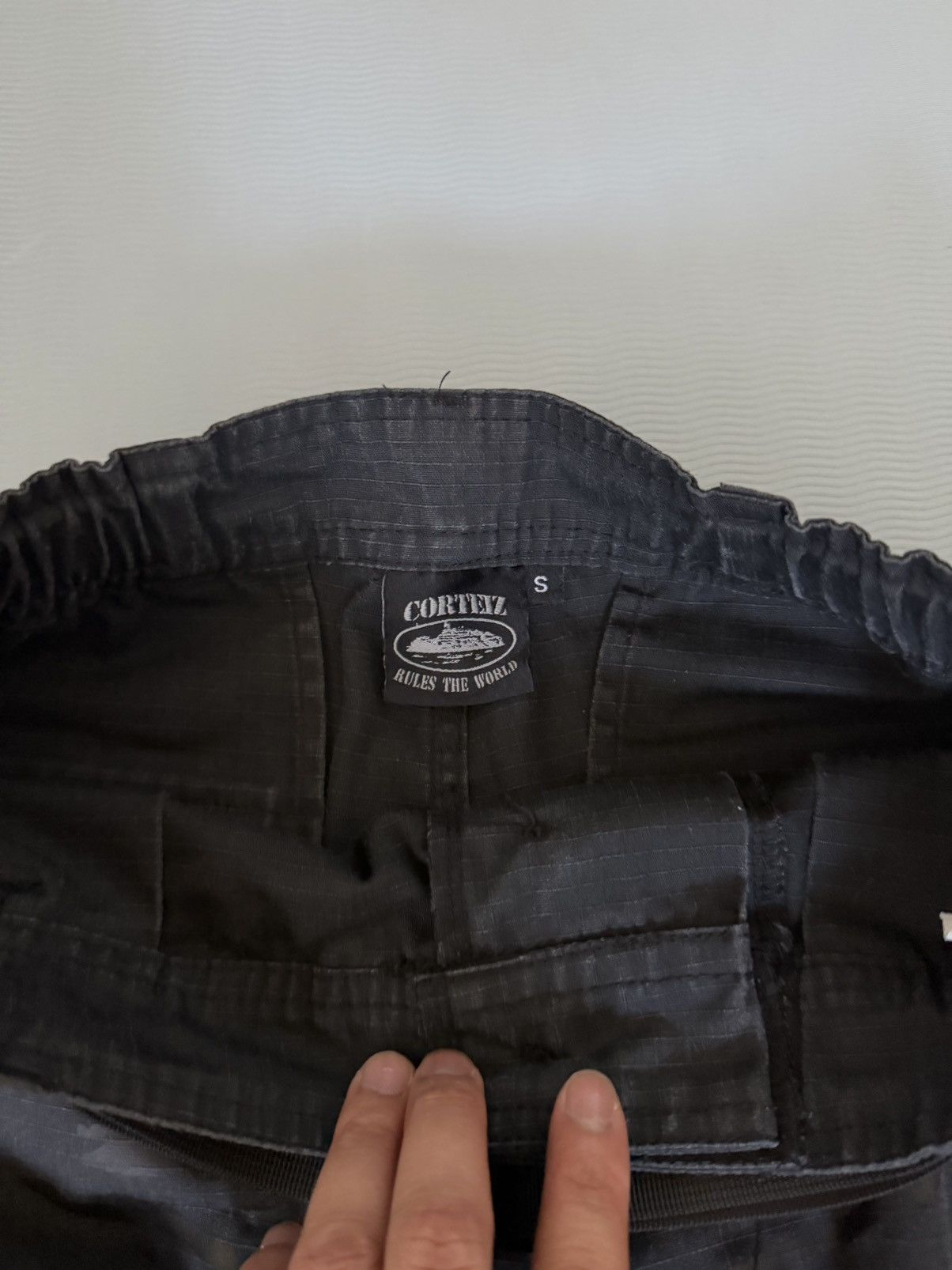 Corteiz CORTEIZ GUERILLAZ CARGOS TRIPLE BLACK Size US 30 / EU 46 - 4 Thumbnail