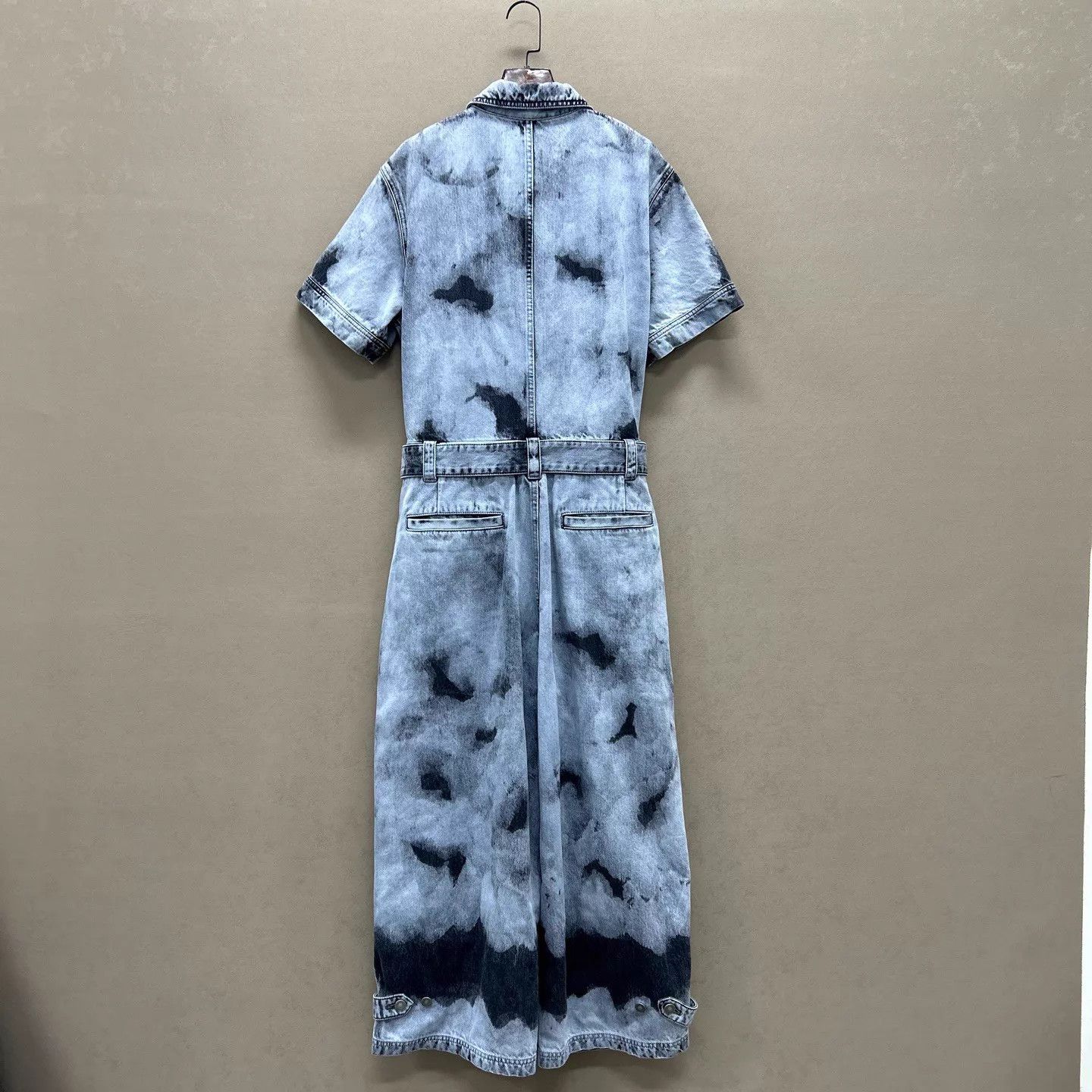 Dior Dior tie-dye denim jumpsuit 36码 new with tags Size 26" / US 2 / IT 38 - 2 Thumbnail