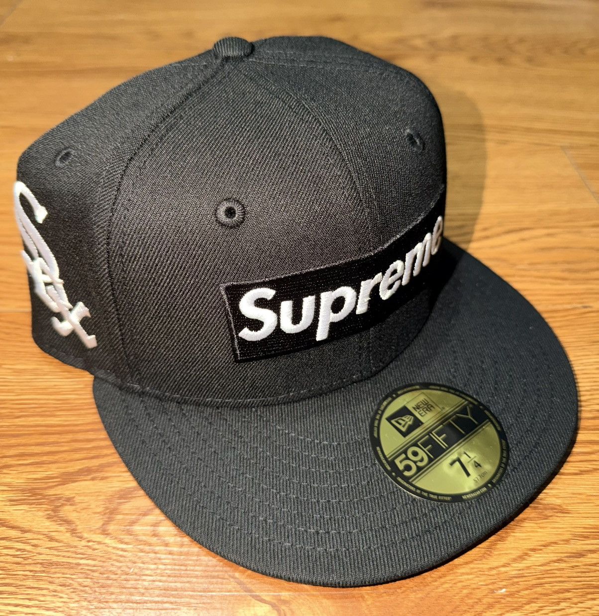 MLB × Supreme Supreme MLB Chicago Box Logo New Era Fitted Black Sz