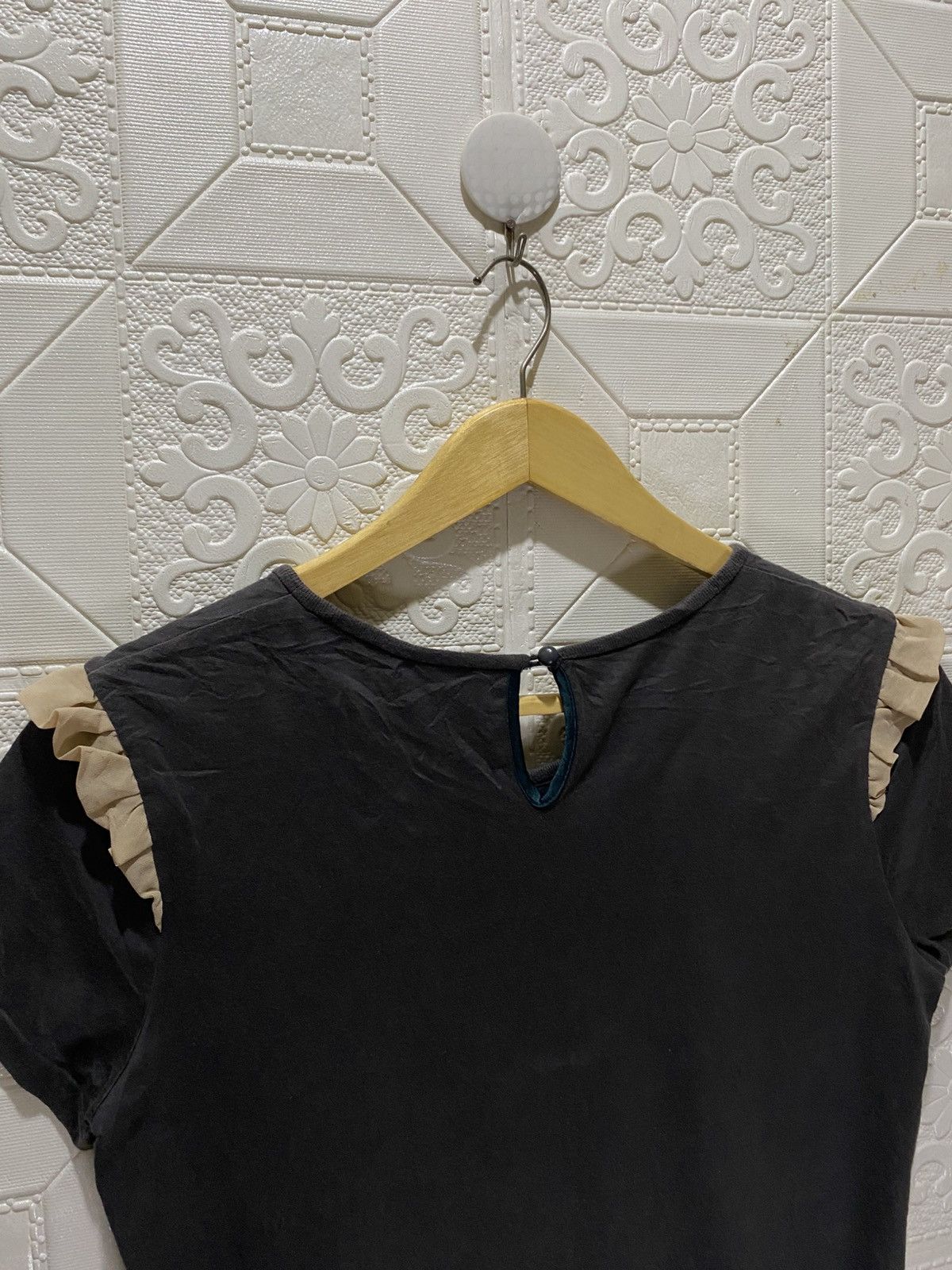 Undercover Sue UNDERCOVER Tshirts Size M / US 6-8 / IT 42-44 - 8 Thumbnail