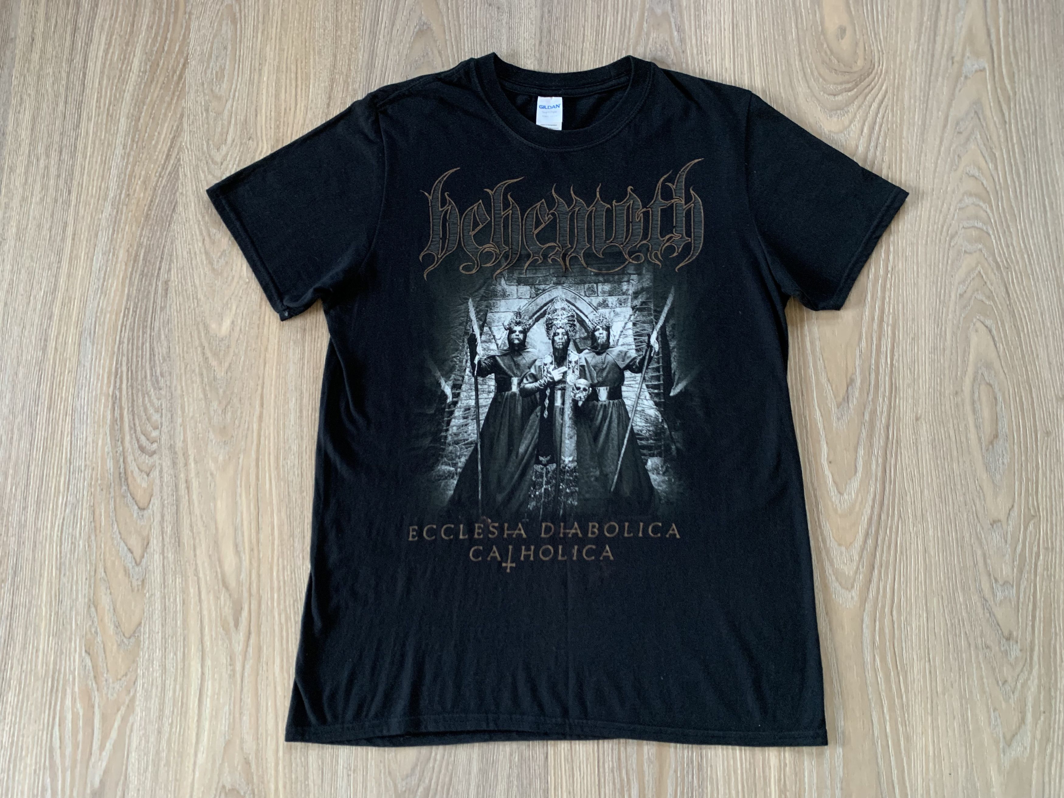 Band Tees × Gildan Vintage Behemoth Ecclesia Diabolica Catholica T Shirt 2018 Size US M / EU 48-50 / 2 - 2 Thumbnail