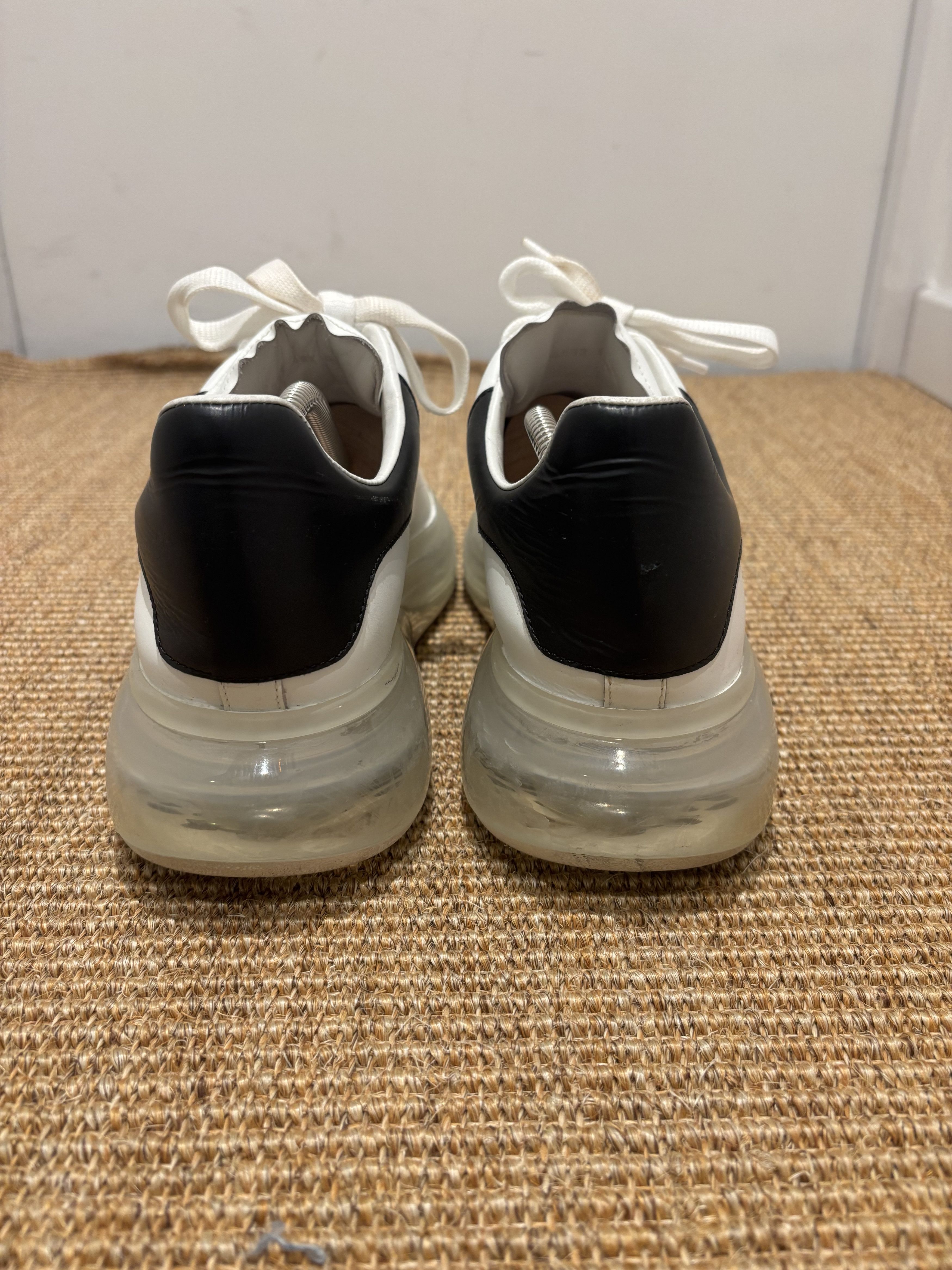 Alexander McQueen Basket de luxe Alexander McQueen oversize blanc et bleu Size US 10.5 / EU 43-44 - 5 Thumbnail