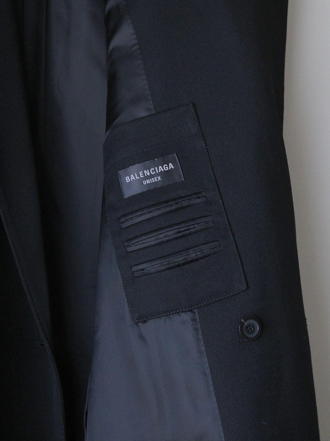 Balenciaga FW23 Runway Reconstructed Oversized Coat Size US L / EU 52-54 / 3 - 14 Thumbnail