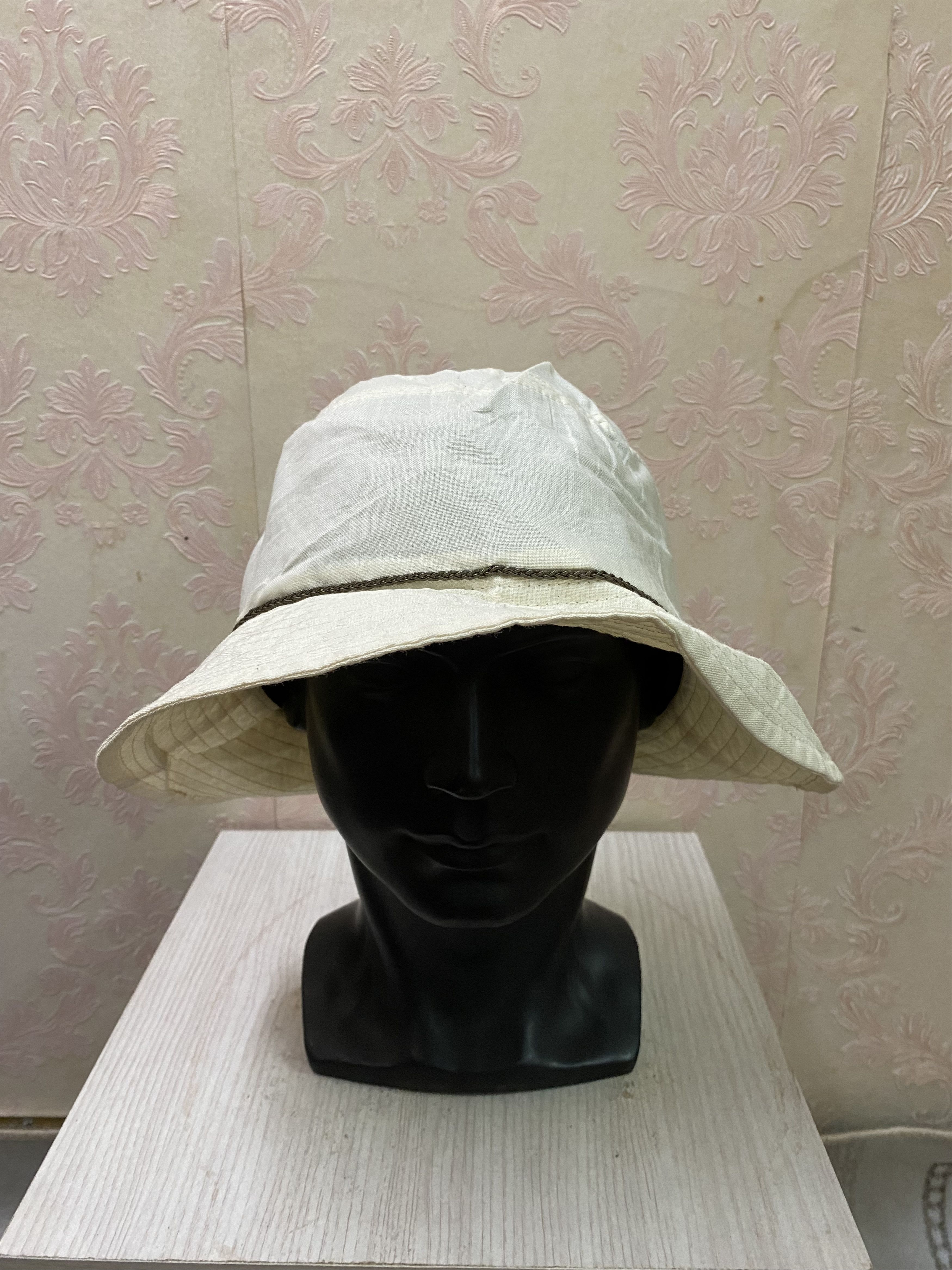 Pierre Cardin × Vintage Vintage Pierre Cardin Plain Bucket Hat Size ONE SIZE - 2 Thumbnail