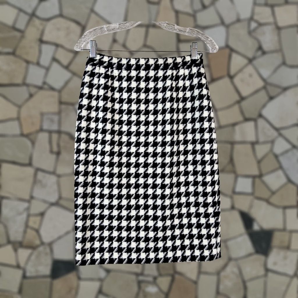 Valentino Valentino Skirt Women Size 8 Houndstooth Lined Knee Length Pencil Multicolor Women Mens Size 30" / US 8 / IT 44 - 1 Thumbnail