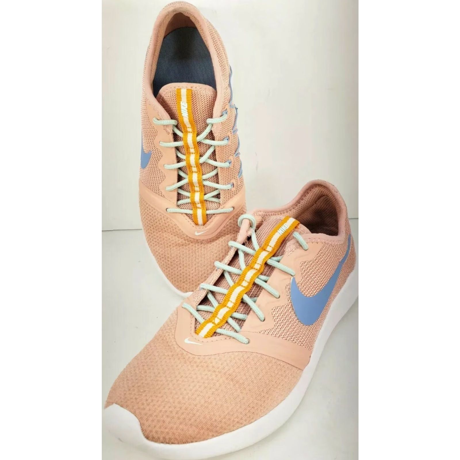 Nike VINTAGE Nike VTR Coral Orange Stardust Canvas Sneakers Womens 6.5M AT4345 600 Size US 7 / IT 37 - 2 Thumbnail