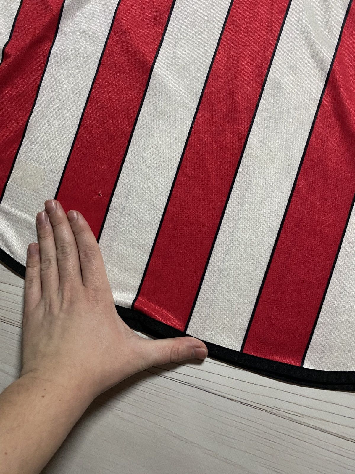Vintage Vintage Southampton FC 2001/03 home football jersey t shirt Size US XL / EU 56 / 4 - 7 Thumbnail