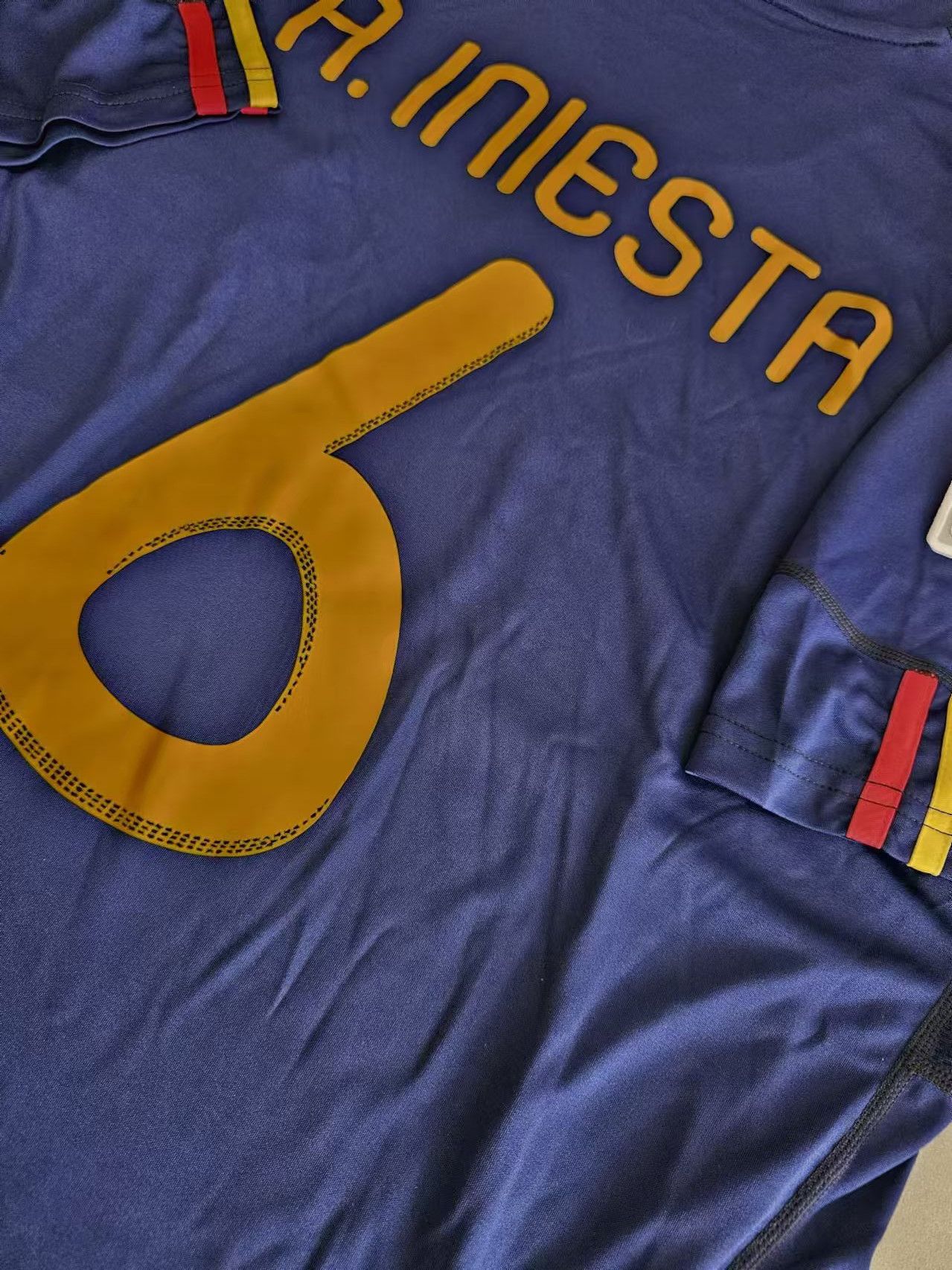 Other 2010 World Cup Spain #6 Andres Iniesta Jersey Size US XL / EU 56 / 4 - 4 Thumbnail