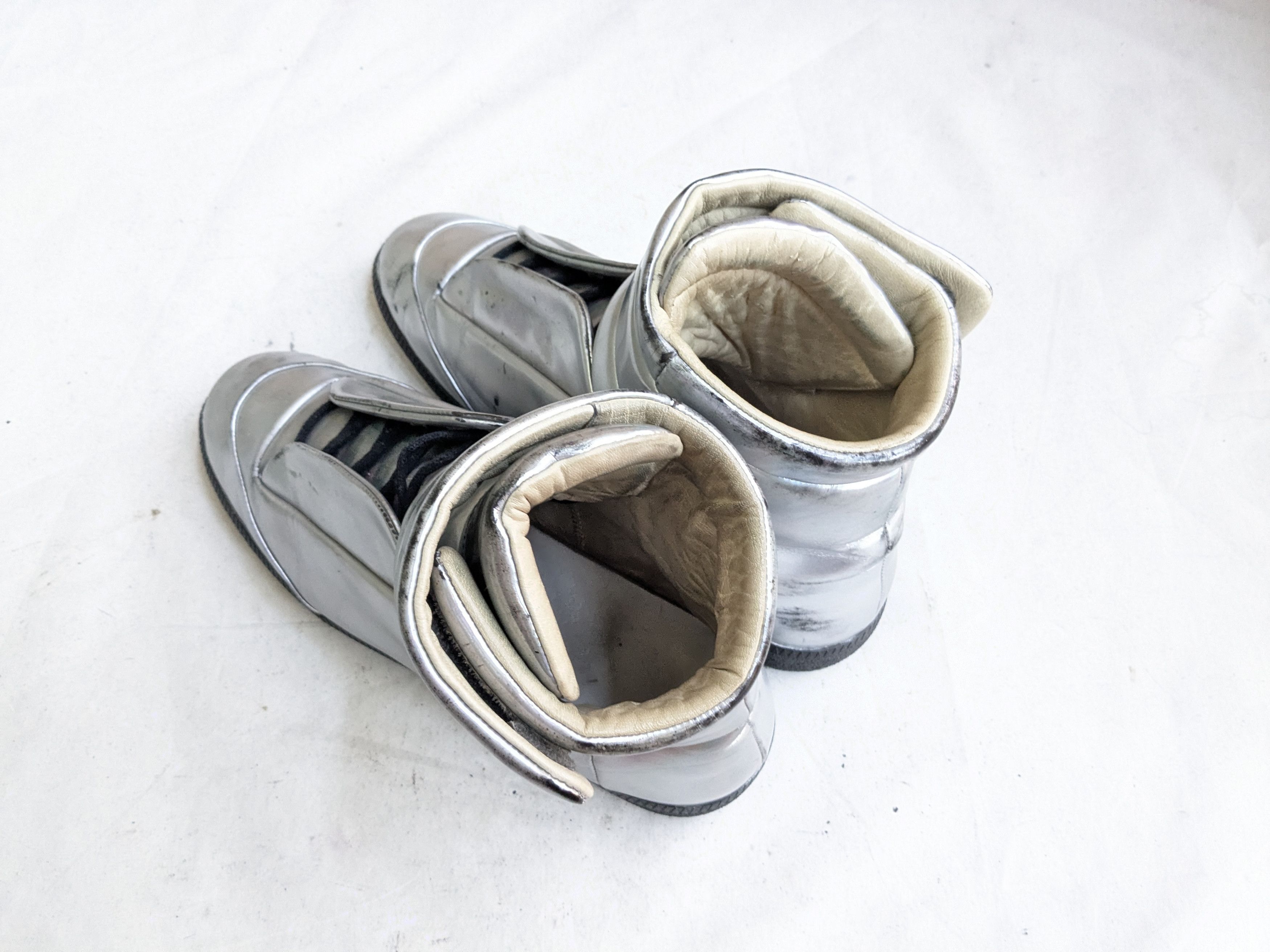 Maison Margiela Maison Margiela Future Silver Black 11 44 Leather High Tops Size US 11 / EU 44 - 18 Thumbnail