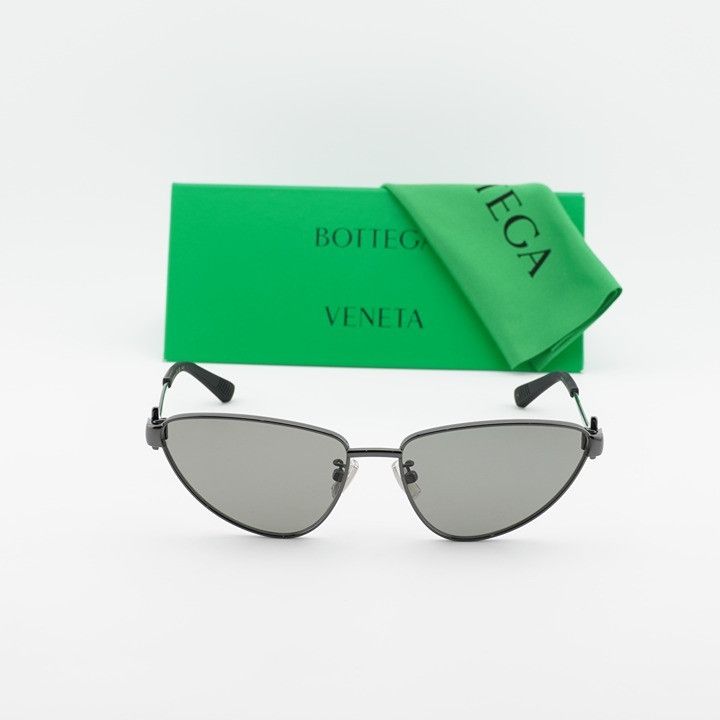 Bottega Veneta Bottega Veneta BV1186S 001 Sunglasses Ruthenium Cat Eye Fram Size ONE SIZE - 12 Thumbnail