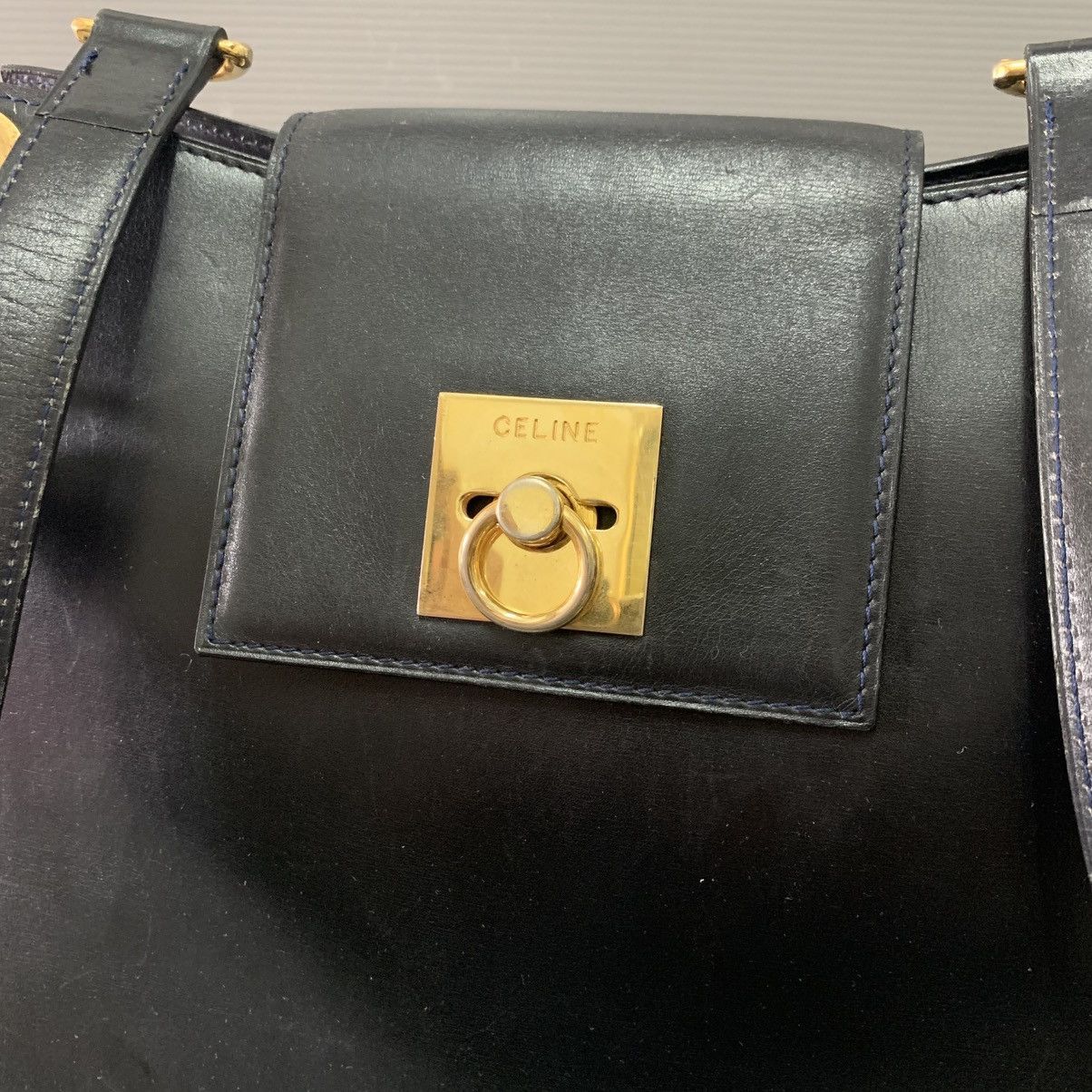 Celine Celine Box Leather Shoulder Bag Size ONE SIZE - 11 Thumbnail