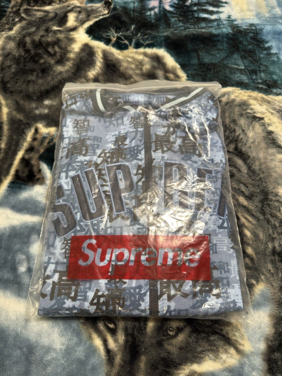Supreme Supreme Kanji Camo Zip Up Baseball Jersey (BLUE) Size US XL / EU 56 / 4 - 6 Thumbnail