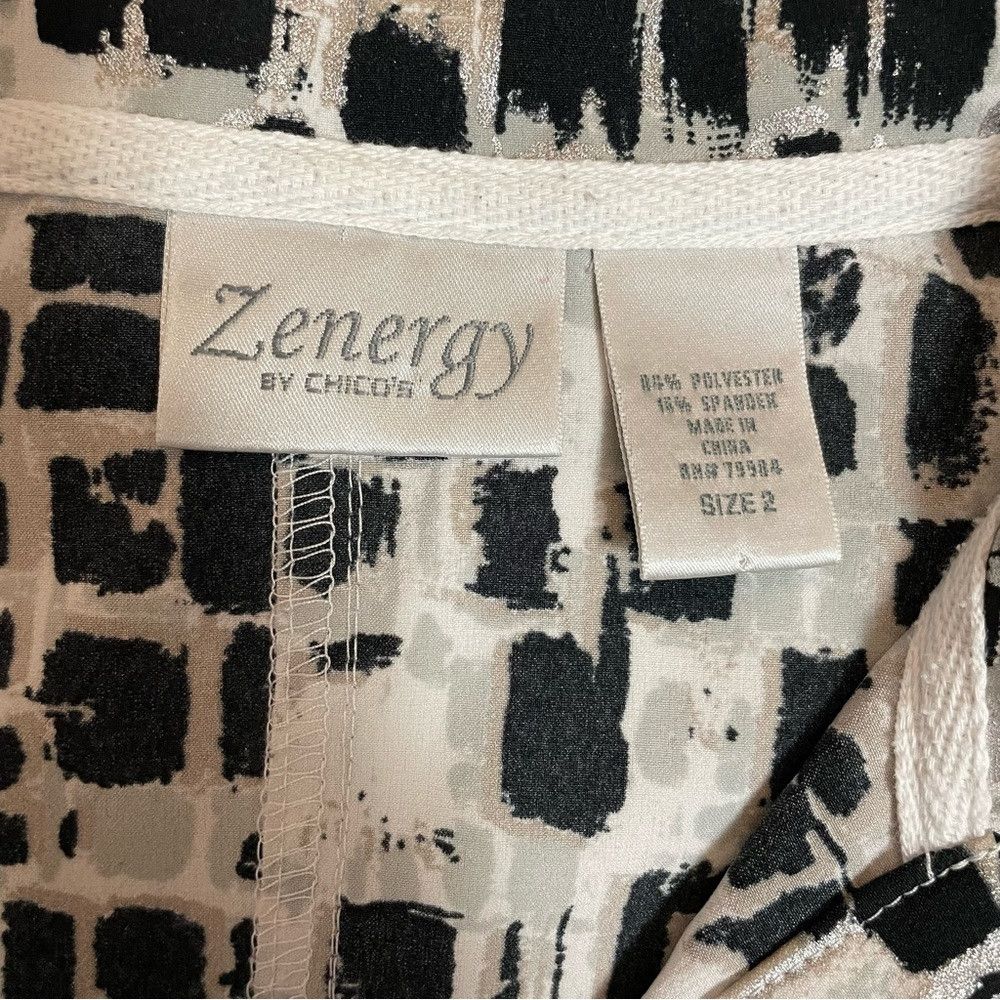 Chicos Zenergy By Chico's Black White Grey Brick Pattern Jacket Si Size L / US 10 / IT 46 - 7 Thumbnail