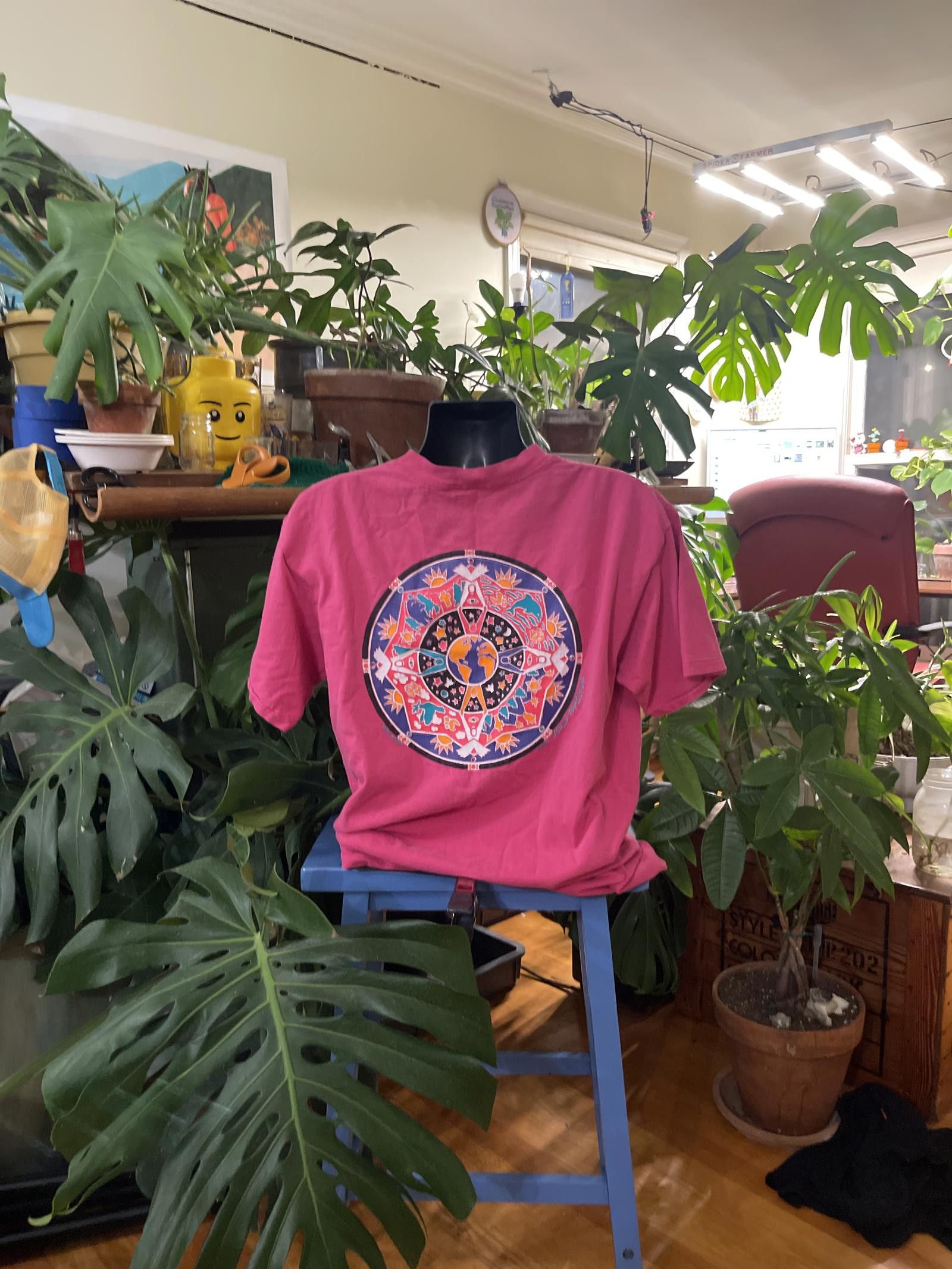 Peter Millar Miller Vintage Pink Graphic T-Shirt - XL Size US XL / EU 56 / 4 - 2 Thumbnail