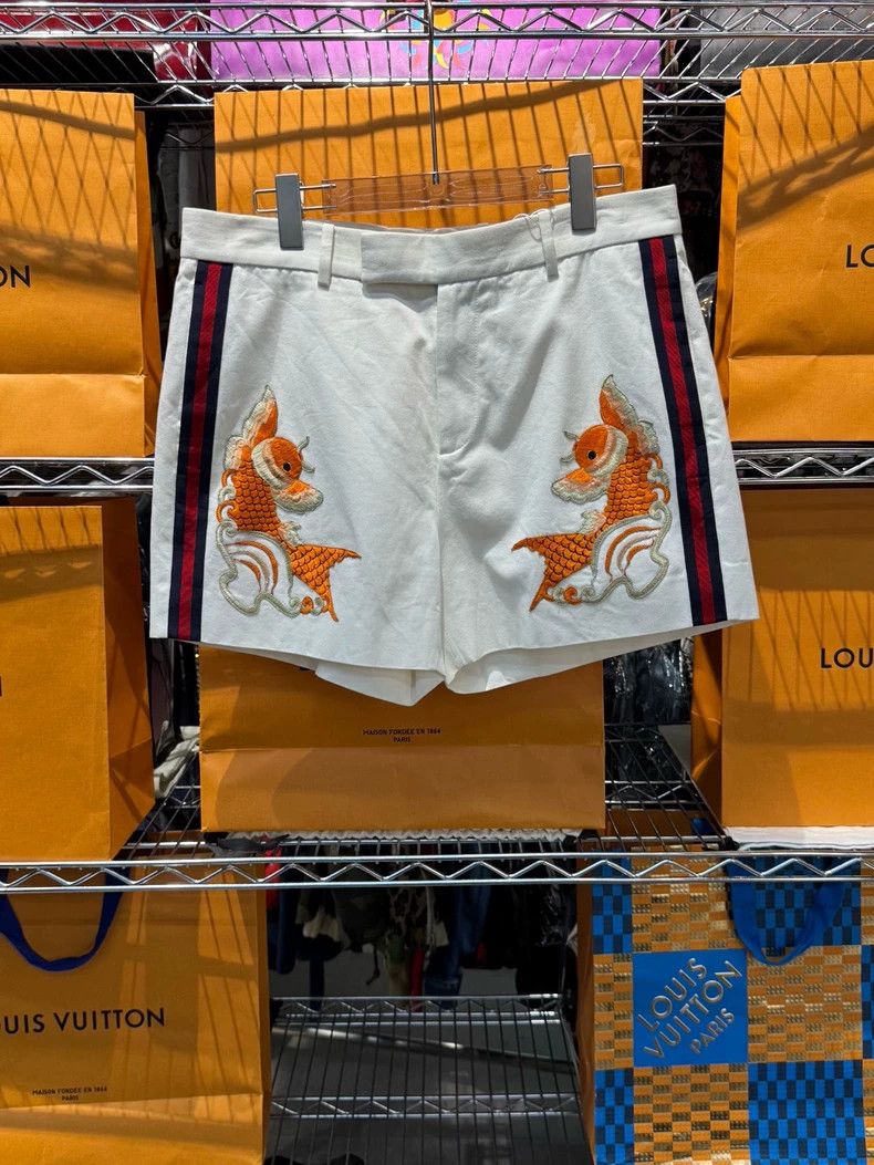 Gucci Gucci Koi Good Luck Embroidered White Shorts Size US 32 / EU 48 - 1 Thumbnail
