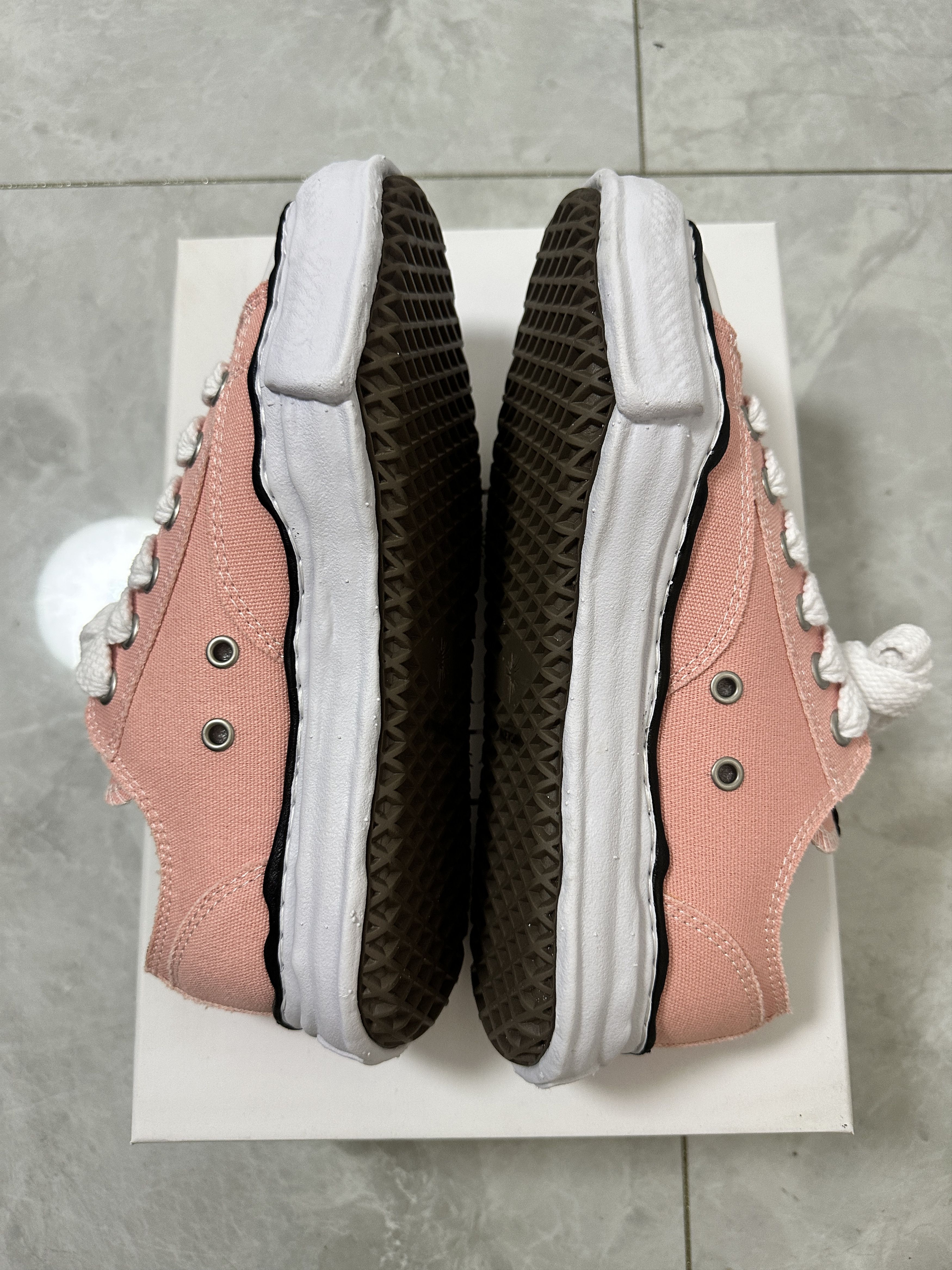 Maison MIHARA YASUHIRO Maison MIHARA YASUHIRO Low-top Sneakers Size US 6 / EU 39 - 3 Thumbnail