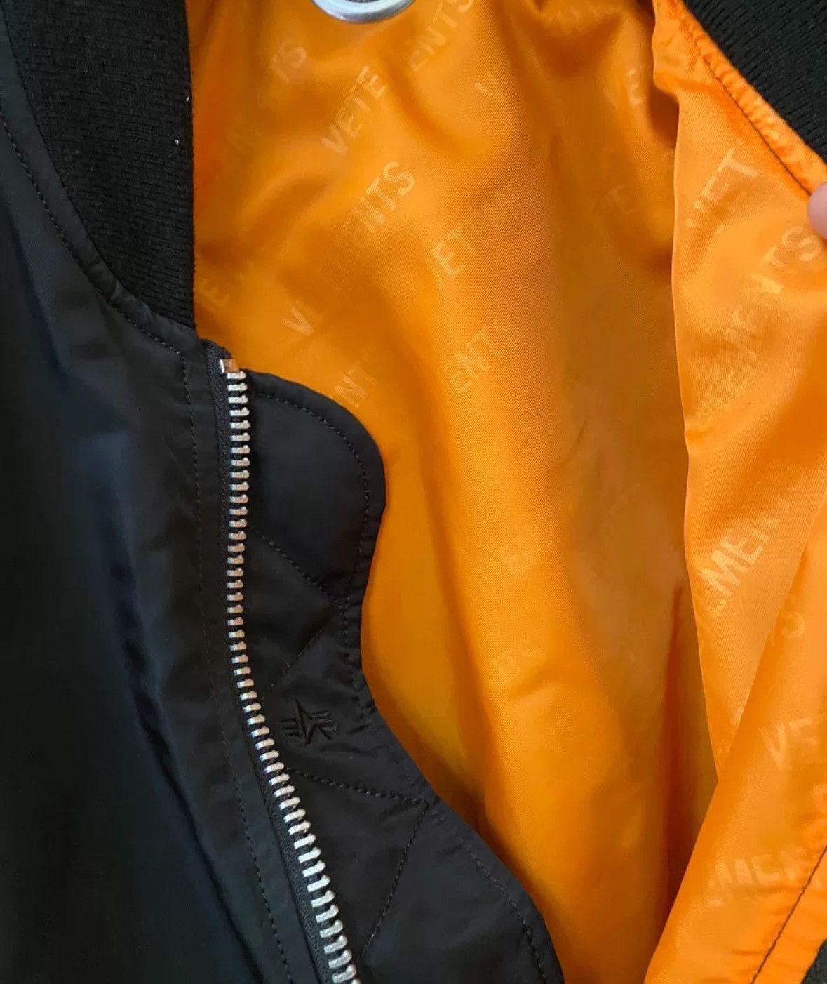 Vetements Vetements Georgia QR code cotton clothing jacket Size US XS / EU 42 / 0 - 5 Thumbnail