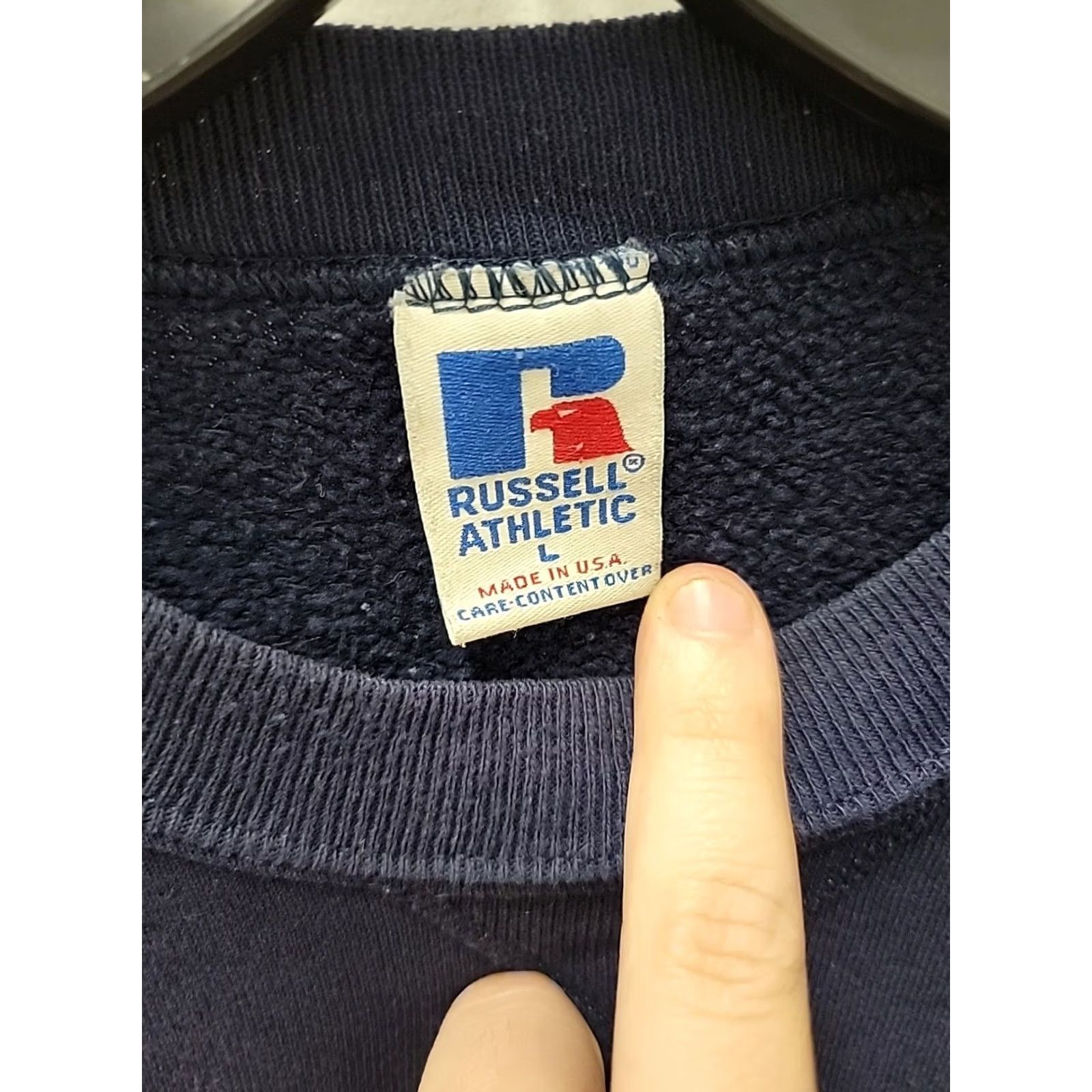 Russell Athletic VINTAGE Russell Athletic Sweatshirt Mens Large Navy-Blue Made In USA Size US L / EU 52-54 / 3 - 3 Thumbnail