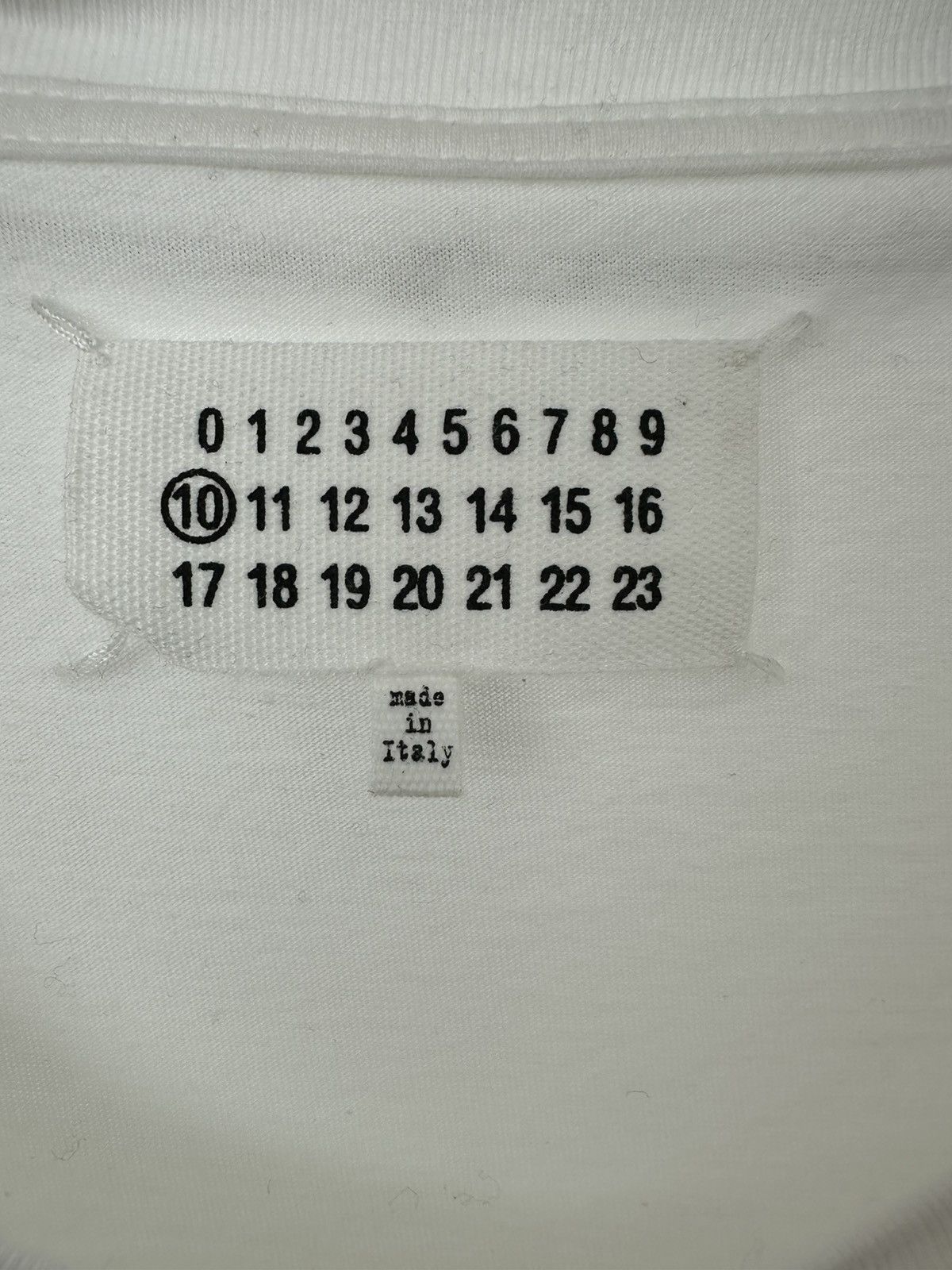 Margiela Short t-shirt with chain details