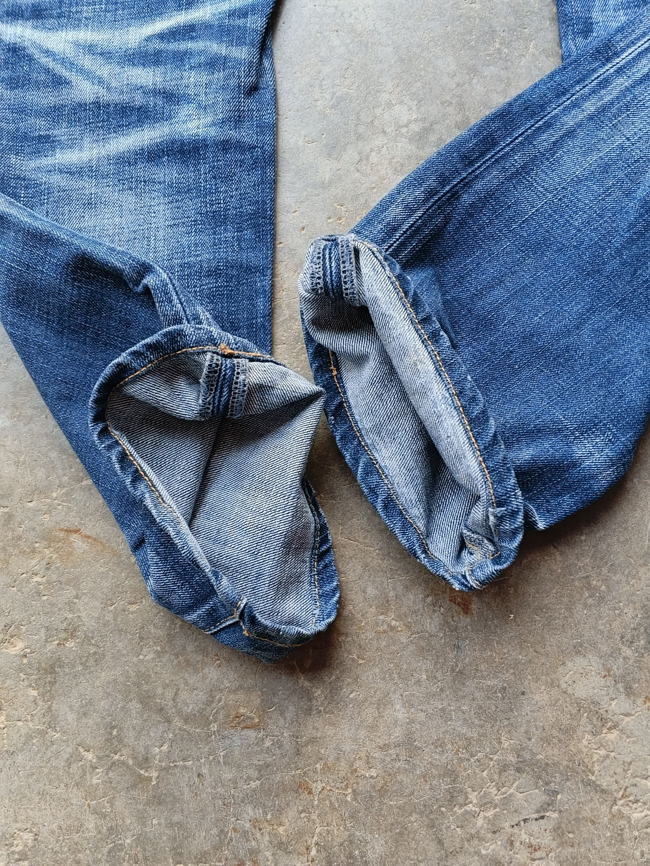 Tornado Mart Tornado Mart flared jeans Size US 31 - 11 Thumbnail