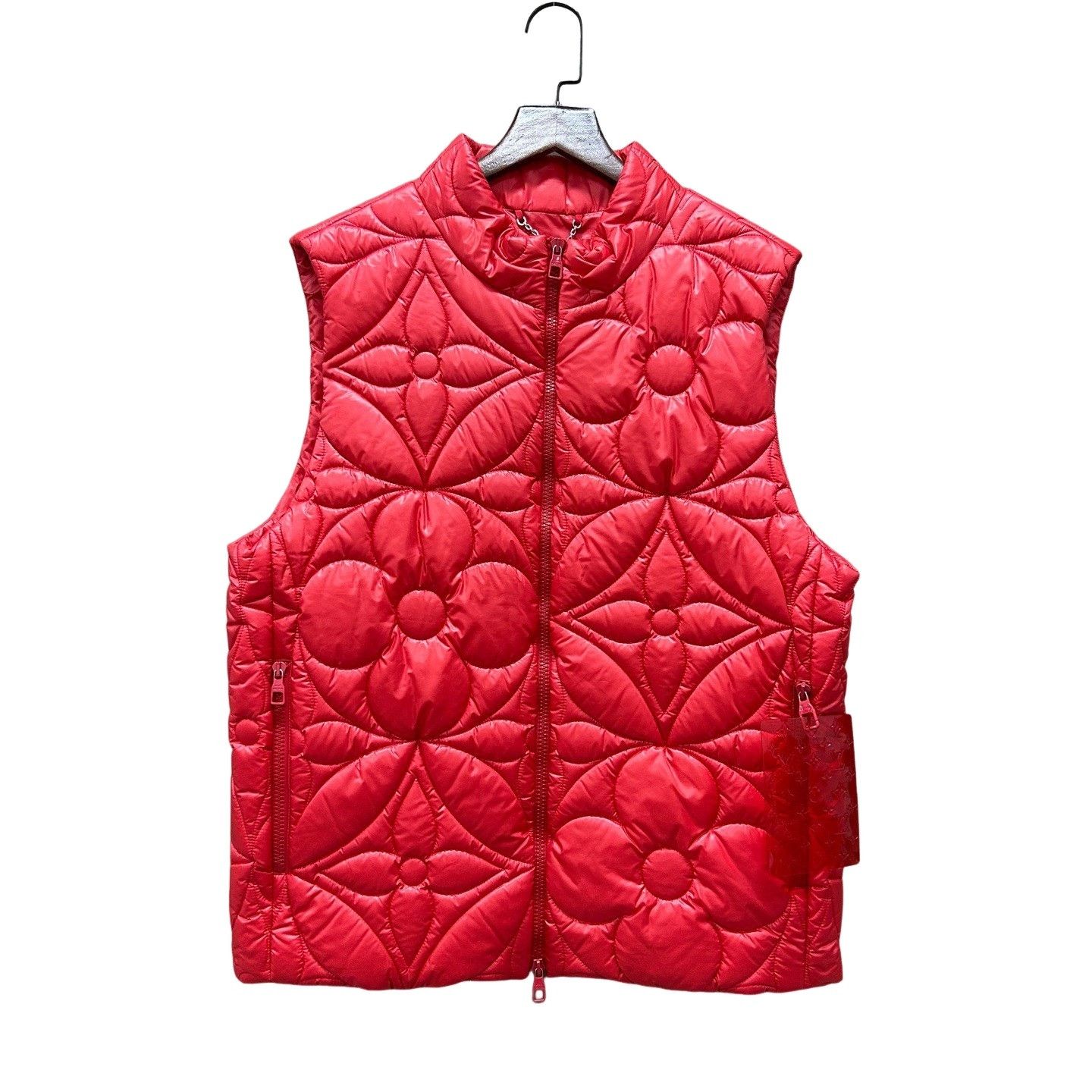 Louis Vuitton Louis Vuitton Red Monogram Quilted Vest Size 50 Size US M / EU 48-50 / 2 - 1 Thumbnail