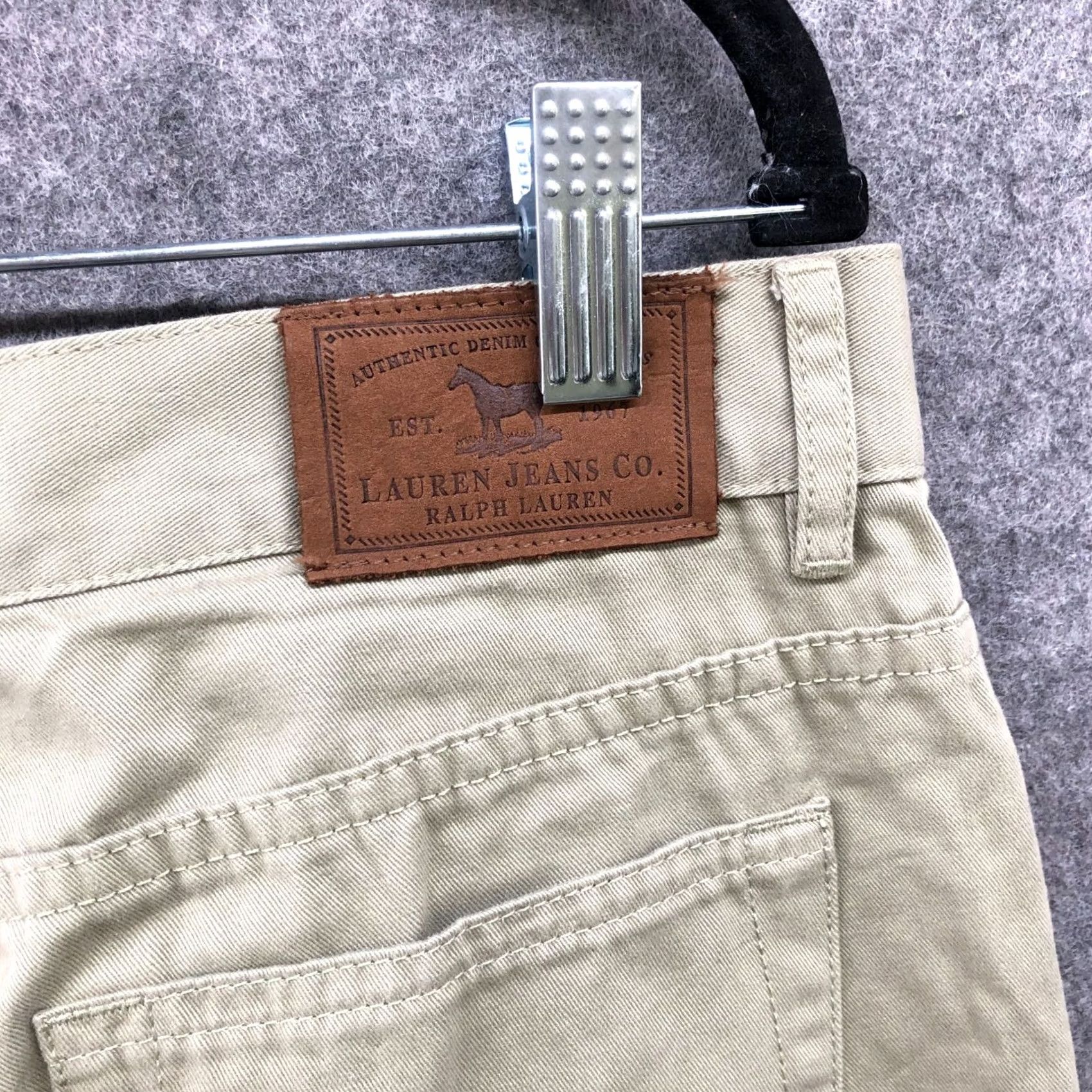 Ralph Lauren VINTAGE? Lauren Ralph Lauren Capri Chino Pants Womens Size 4 Olive Green Cotton Straight Size 27" / US 4 / IT 40 - 7 Thumbnail