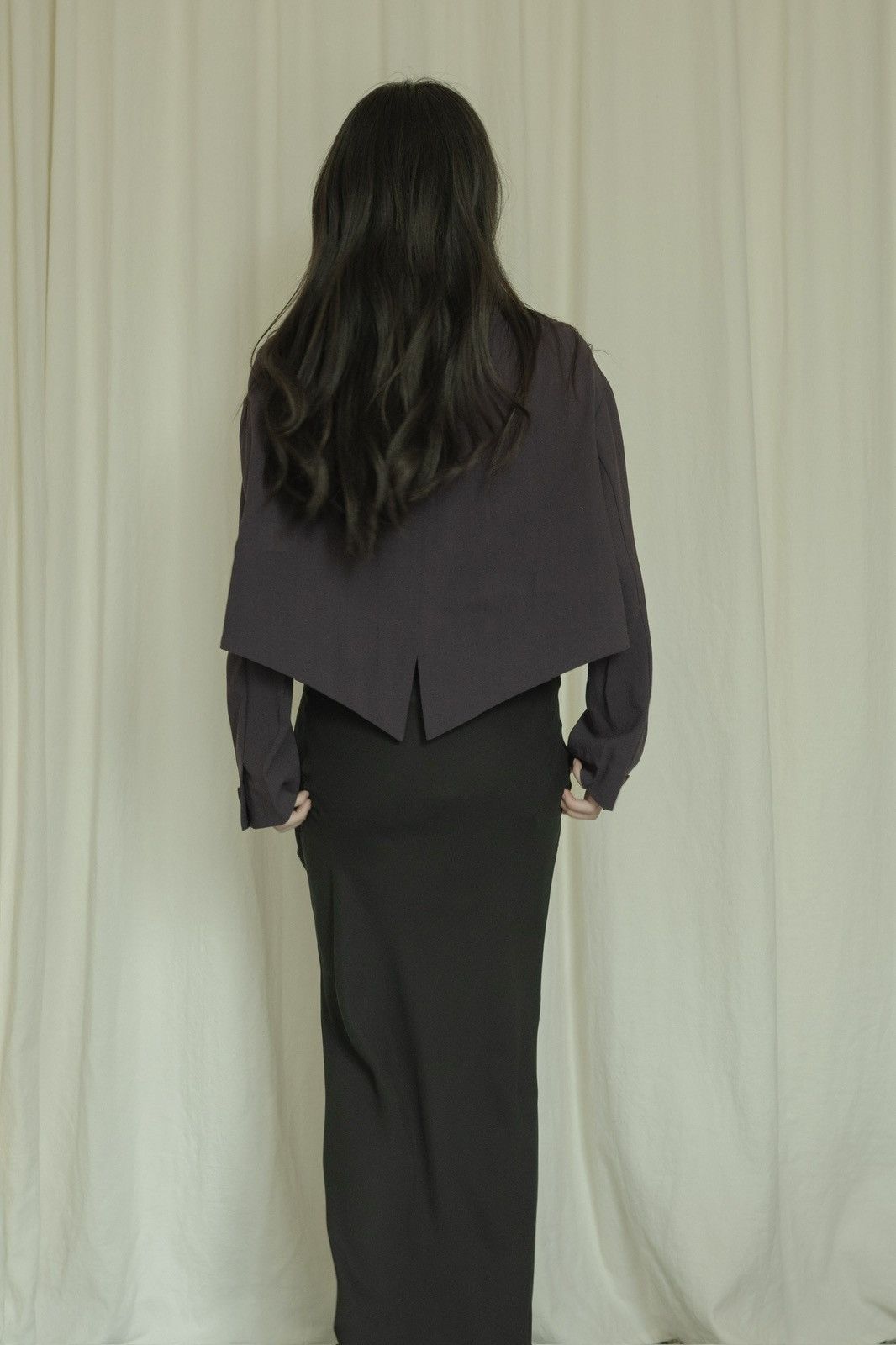 Romeo Gigli Romeo Gigli 1990s Aubergine Wool Cropped A-Line Jacket Size S / US 4 / IT 40 - 4 Thumbnail