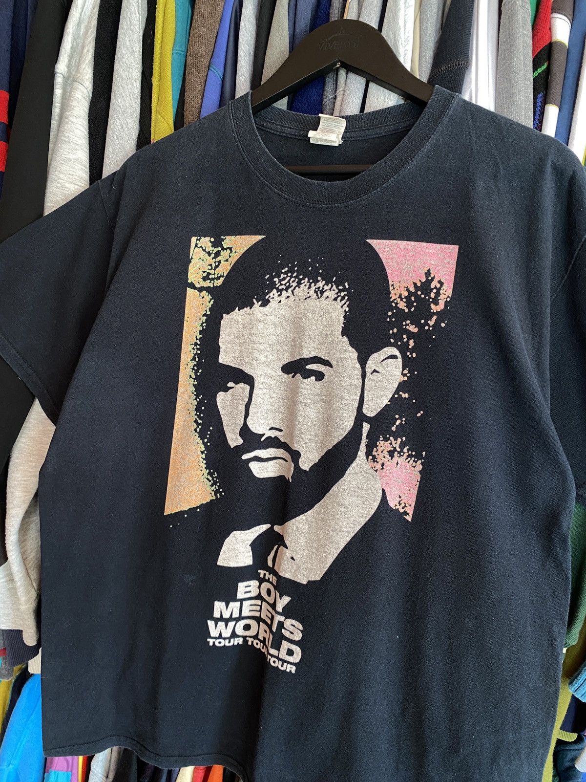 Drake VINTAGE DRAKE THE BOY MEETS WORLD TOUR T-SHIRT Size US L / EU 52-54 / 3 - 2 Thumbnail