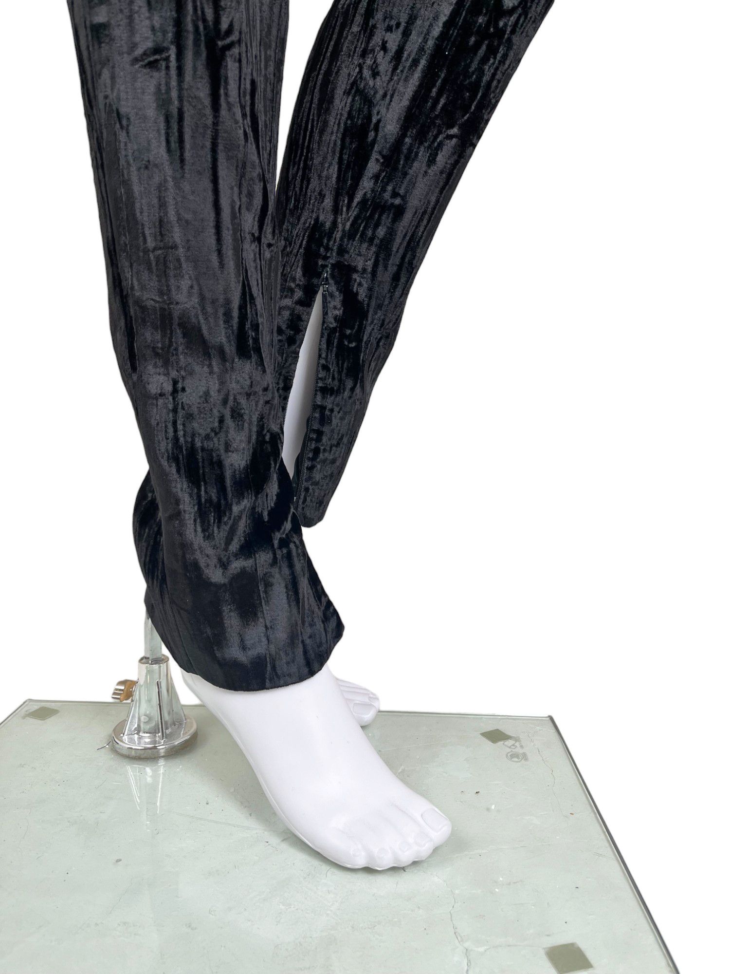 Saint Laurent Paris by Anthony Vaccarello F/W 2018 Black Velvet Pants Size 26" / US 2 / IT 38 - 7 Thumbnail