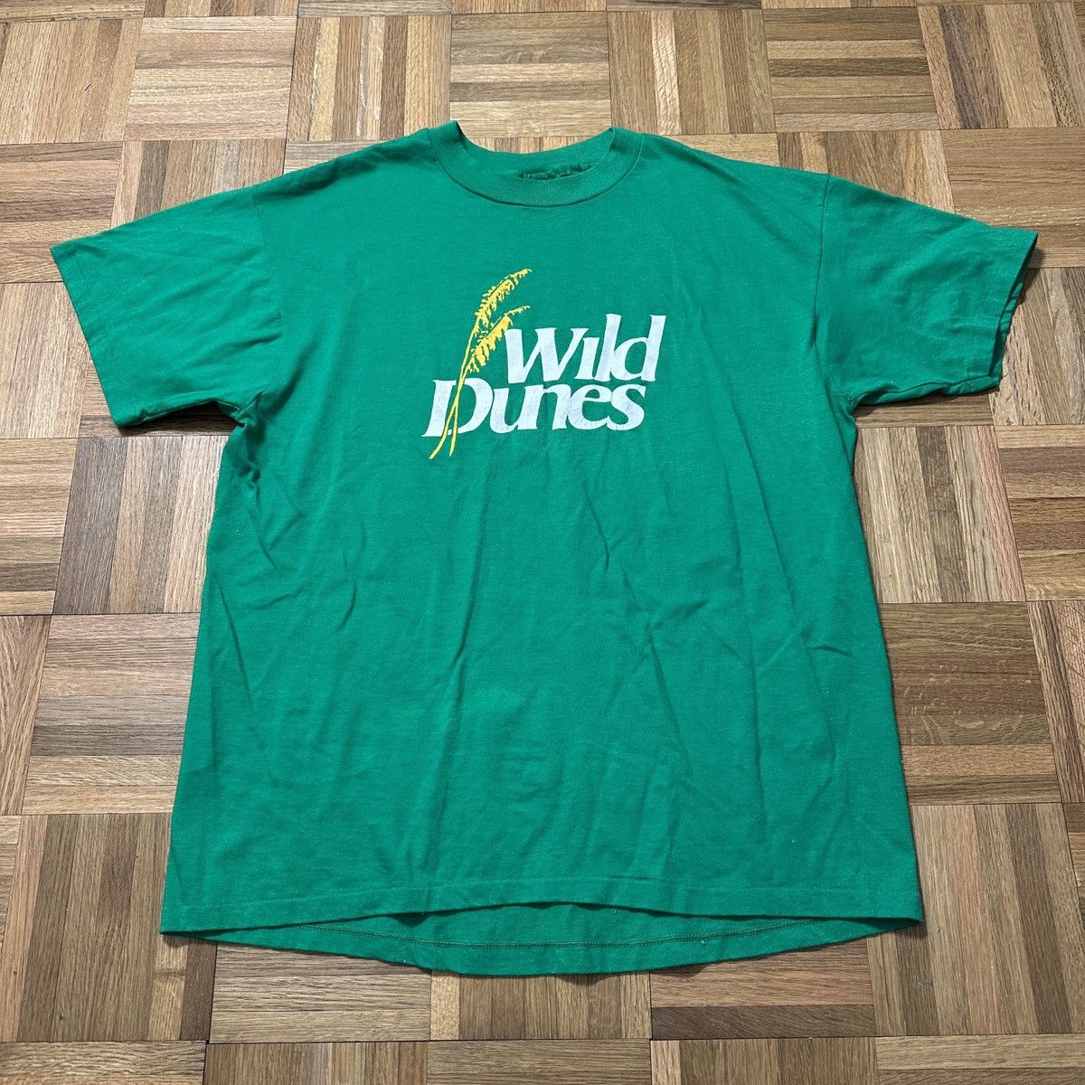 Hanes Vintage Wild Dunes tee Size US XL / EU 56 / 4 - 1 Thumbnail