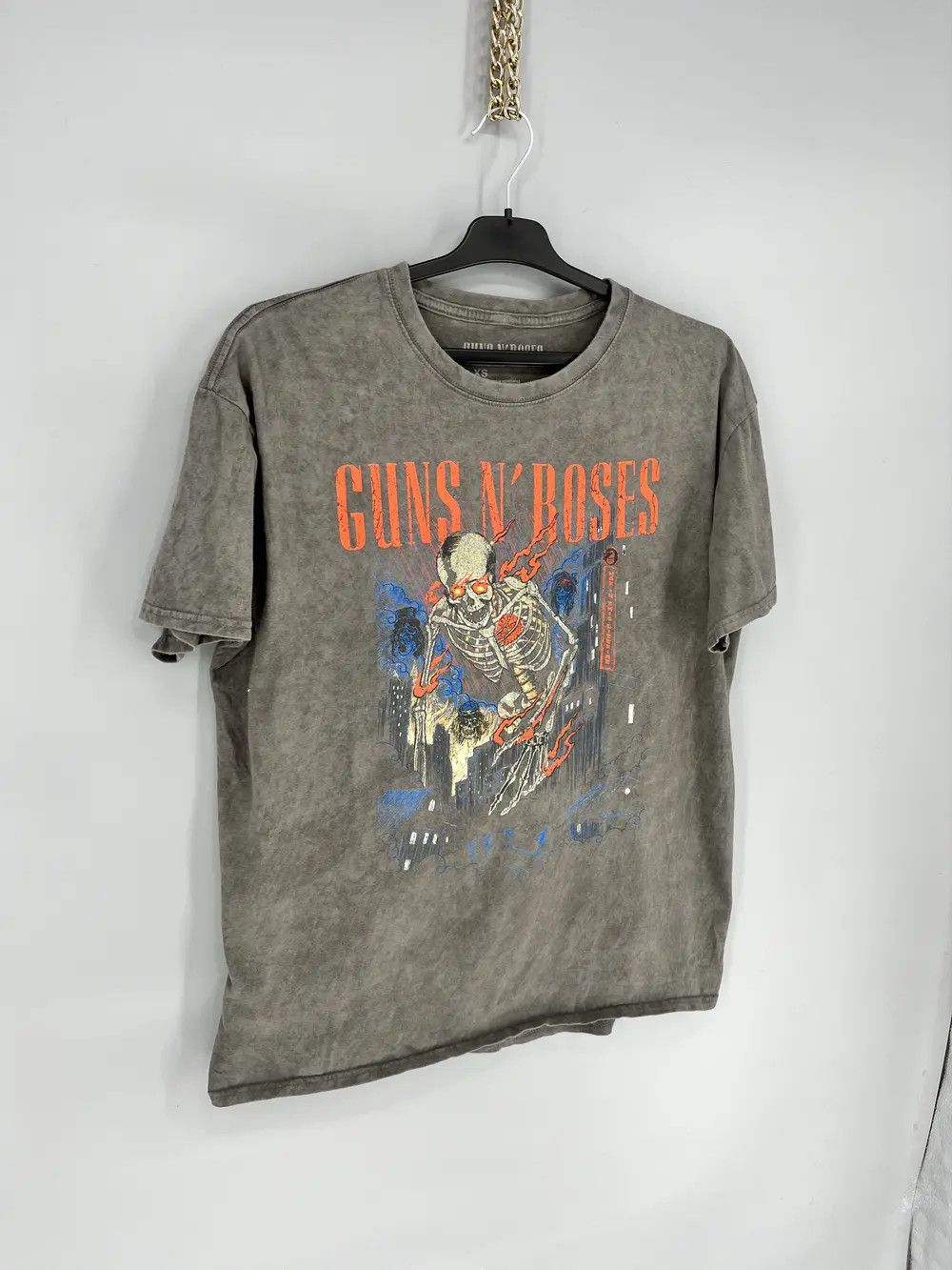 Band Tees × Vintage Guns and Roses Vintage Y2K Rock Band Tee Size S Oversize Size US S / EU 44-46 / 1 - 2 Thumbnail